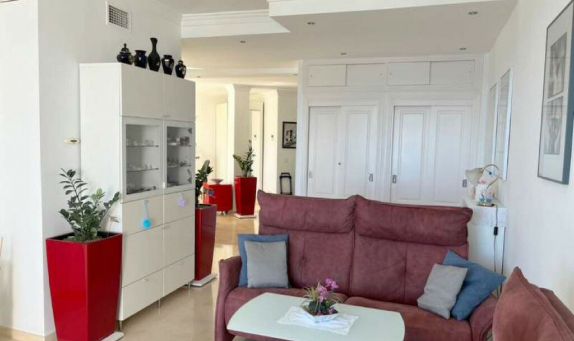 Resale - Apartment -
Casares