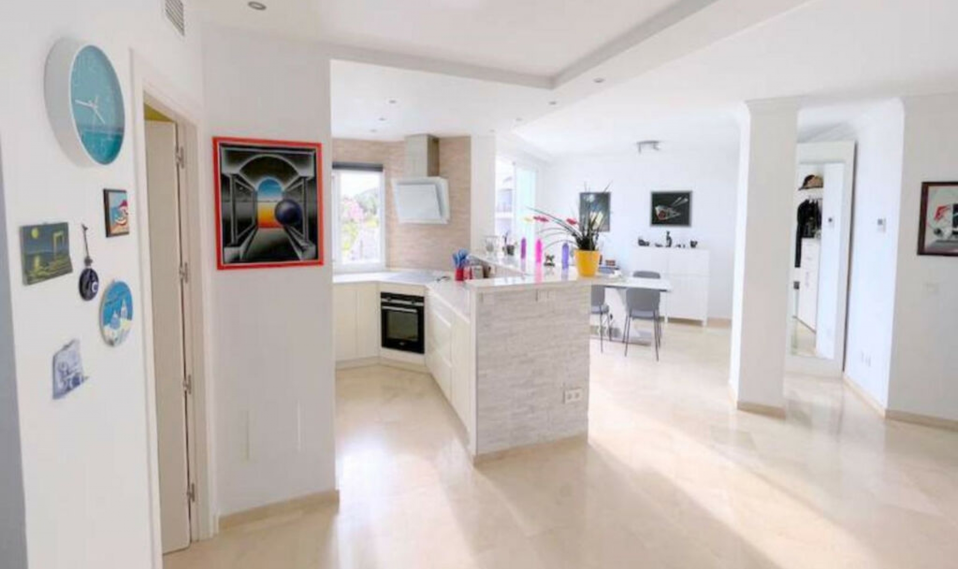 Resale - Apartment -
Casares
