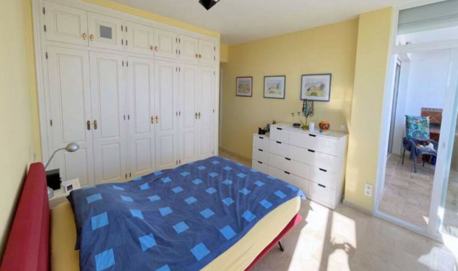 Resale - Apartment -
Casares