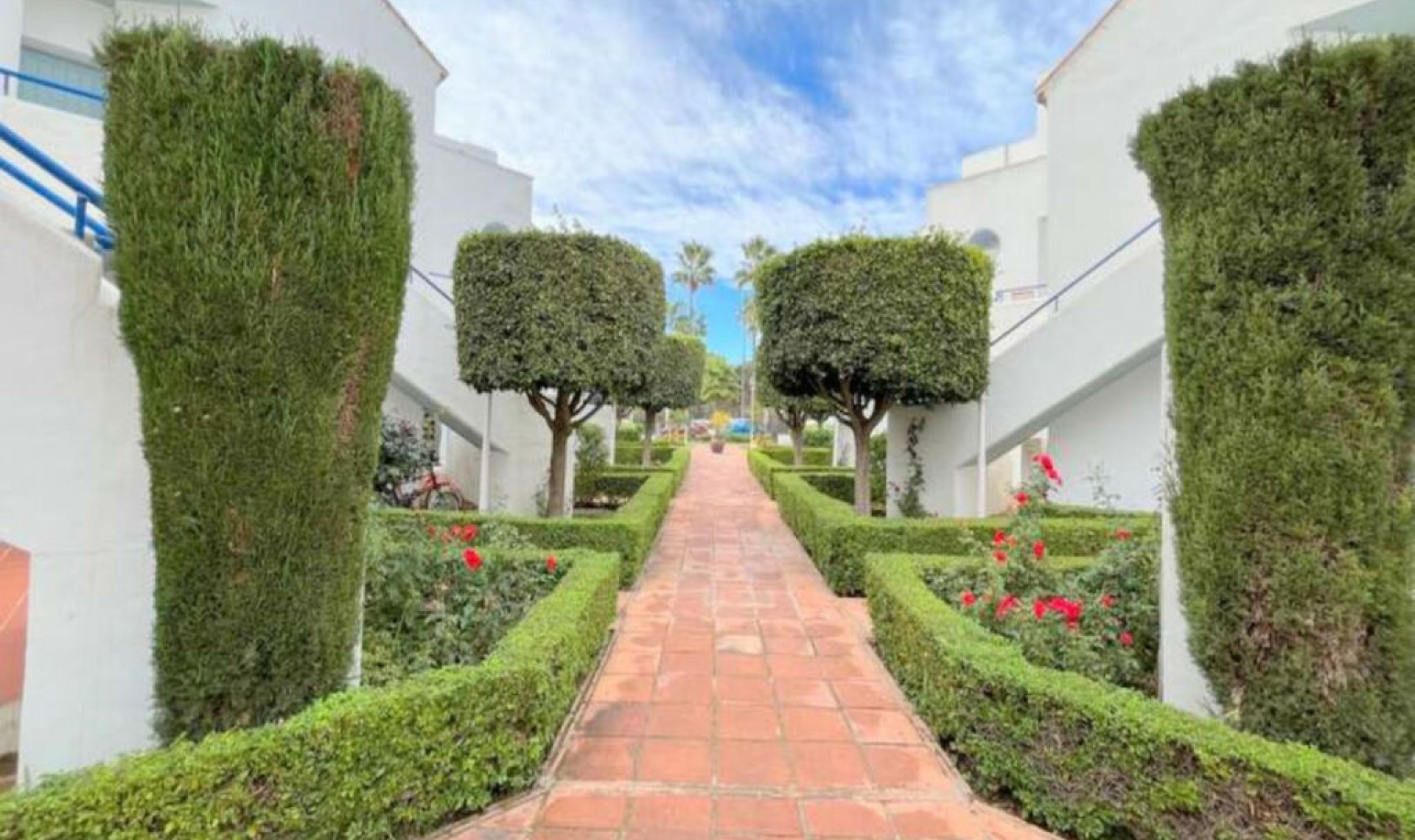 Resale - Apartment -
Casares