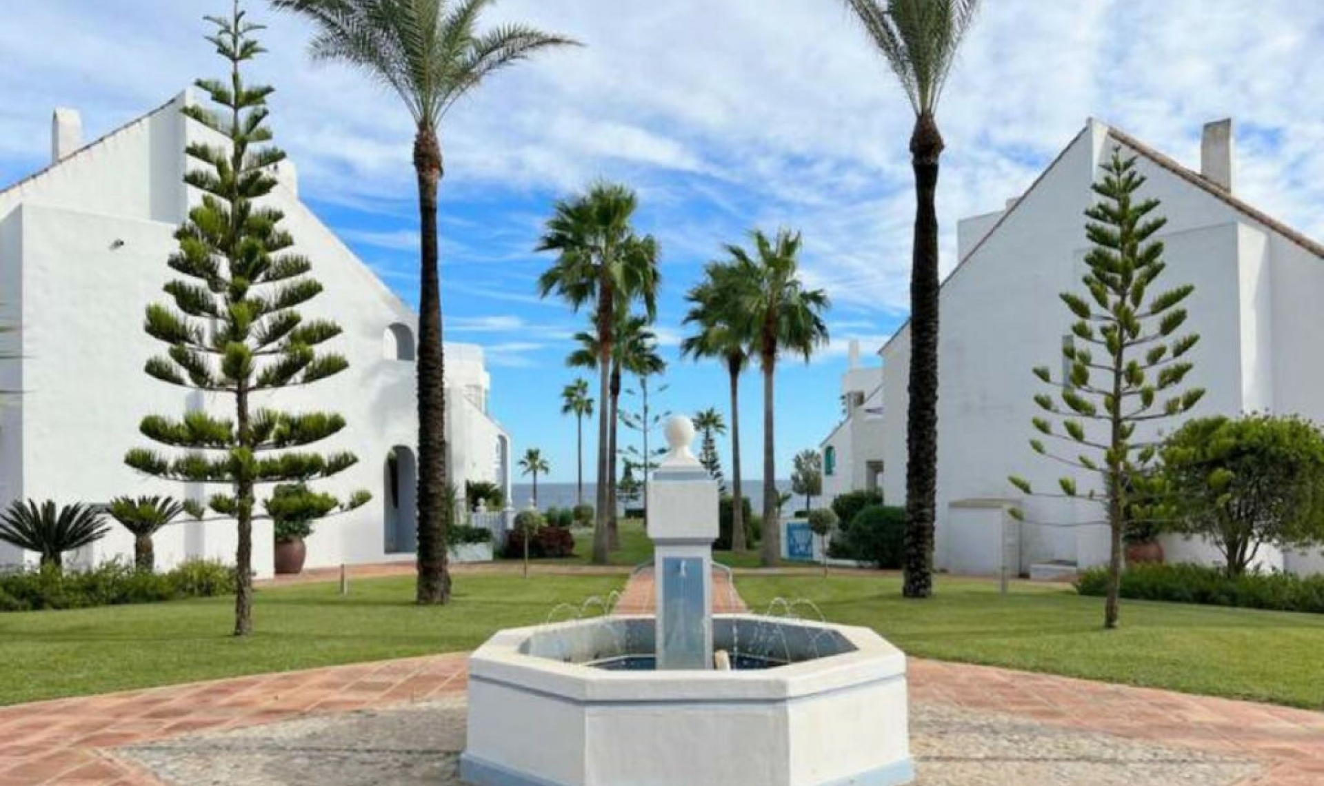 Resale - Apartment -
Casares