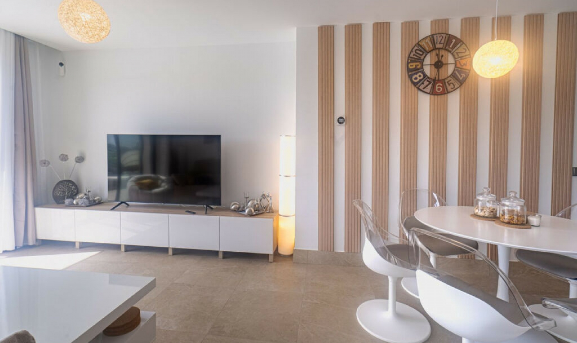 Resale - Apartment -
Casares