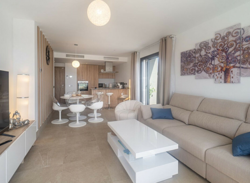Resale - Apartment -
Casares