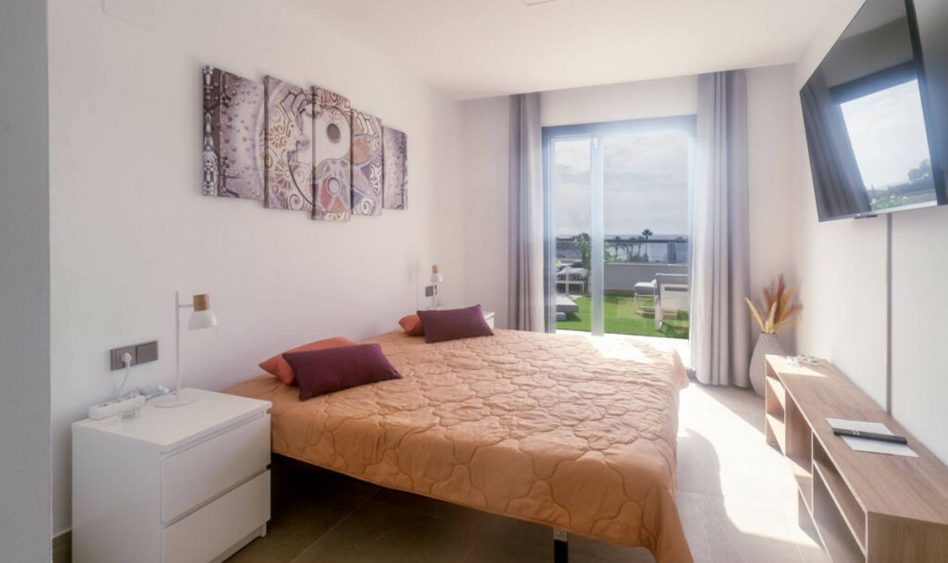 Resale - Apartment -
Casares