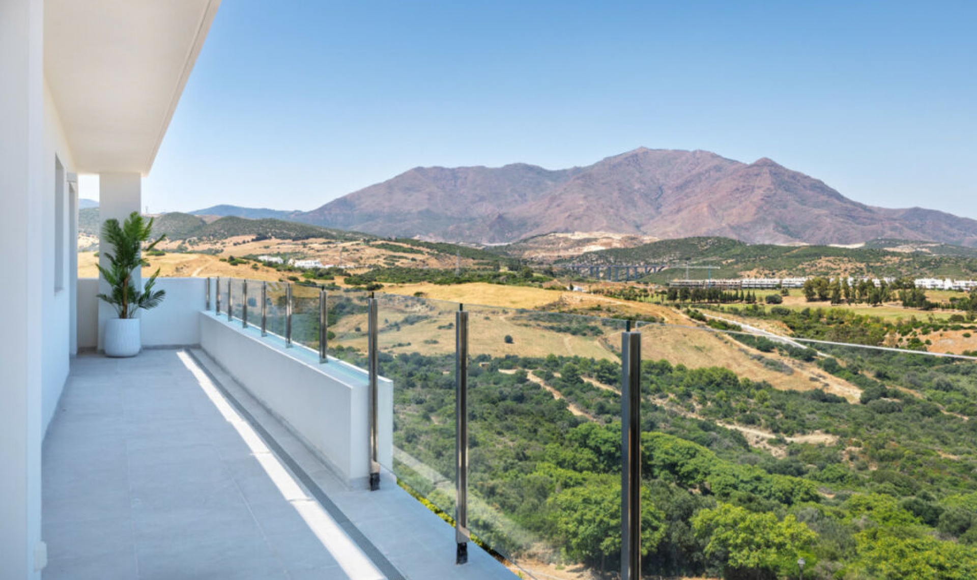 Resale - Apartment -
Casares