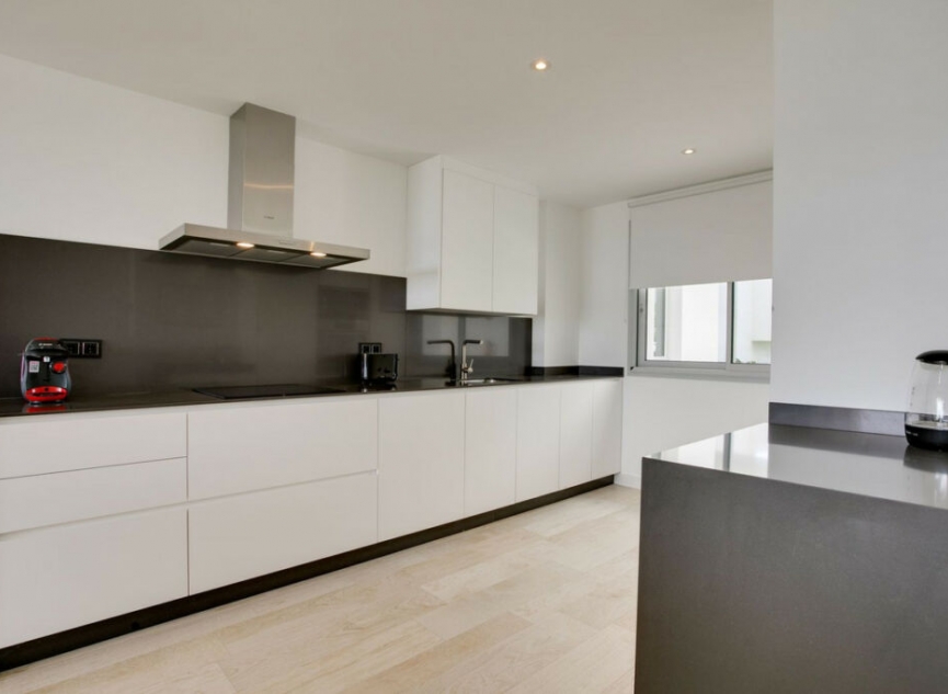 Resale - Apartment -
Casares