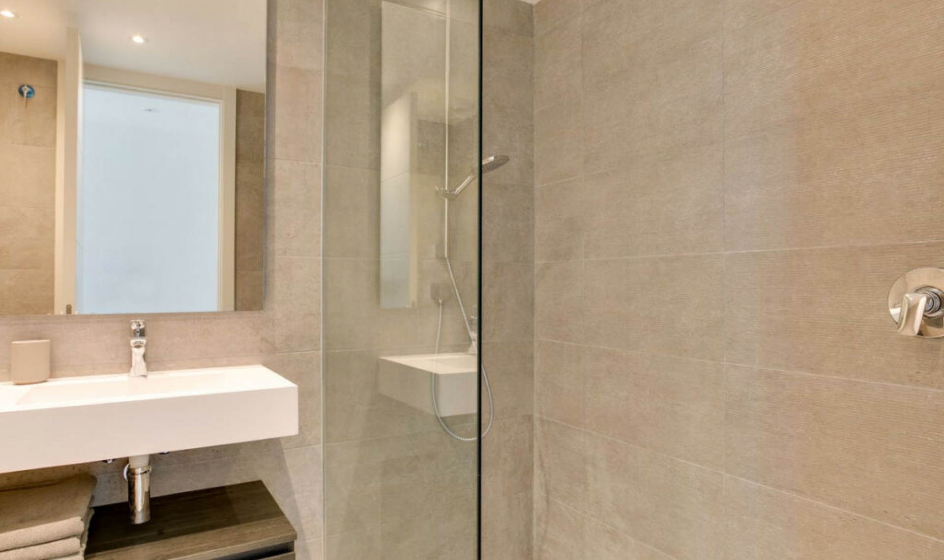 Resale - Apartment -
Casares