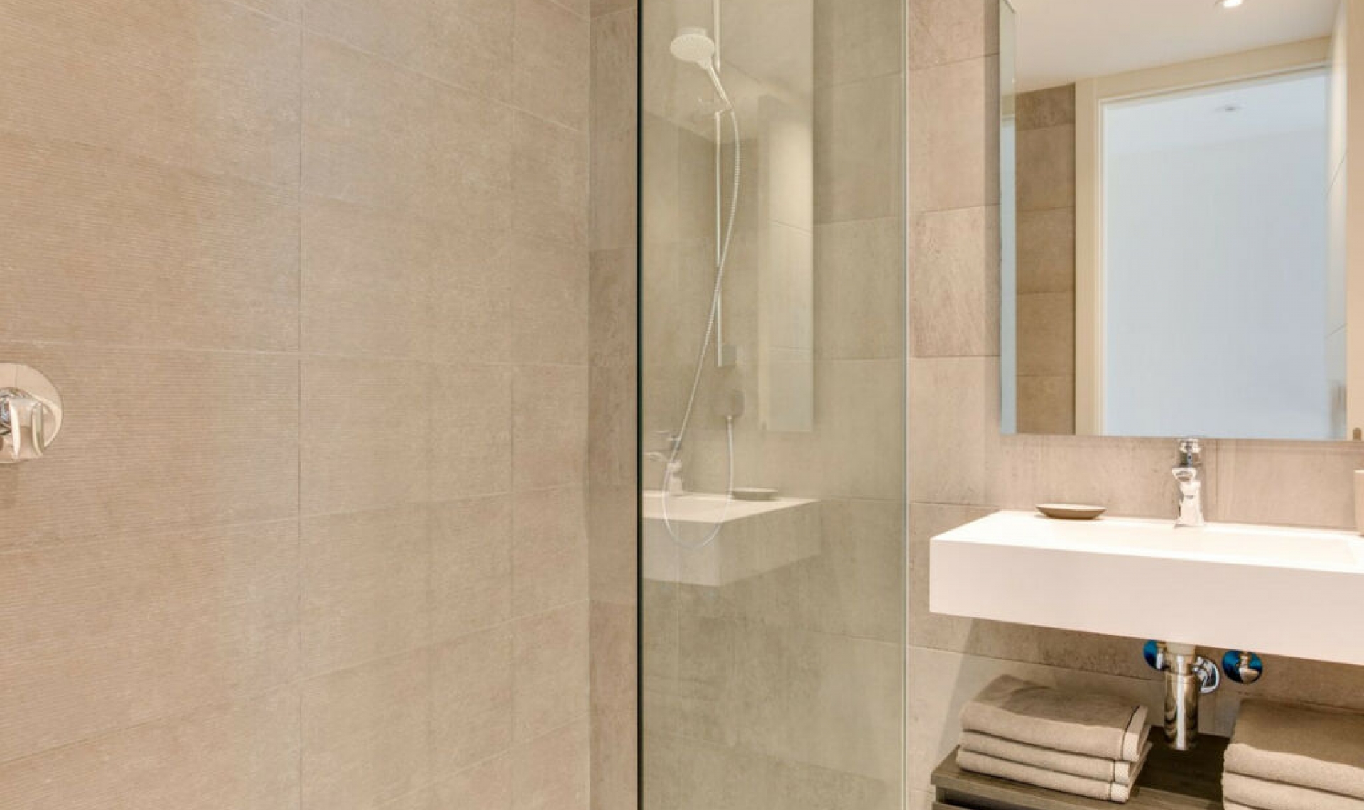 Resale - Apartment -
Casares