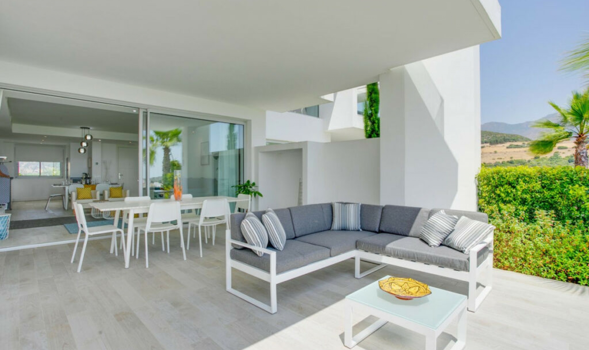 Resale - Apartment -
Casares