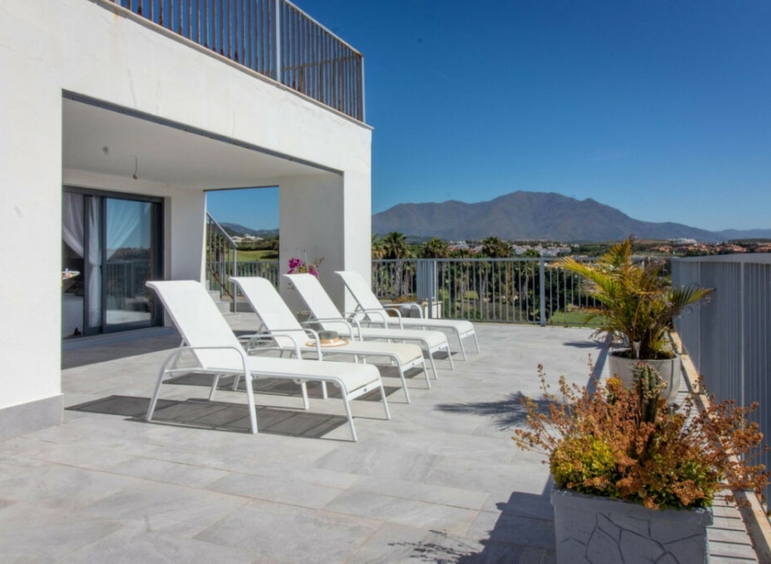 Resale - Apartment -
Casares
