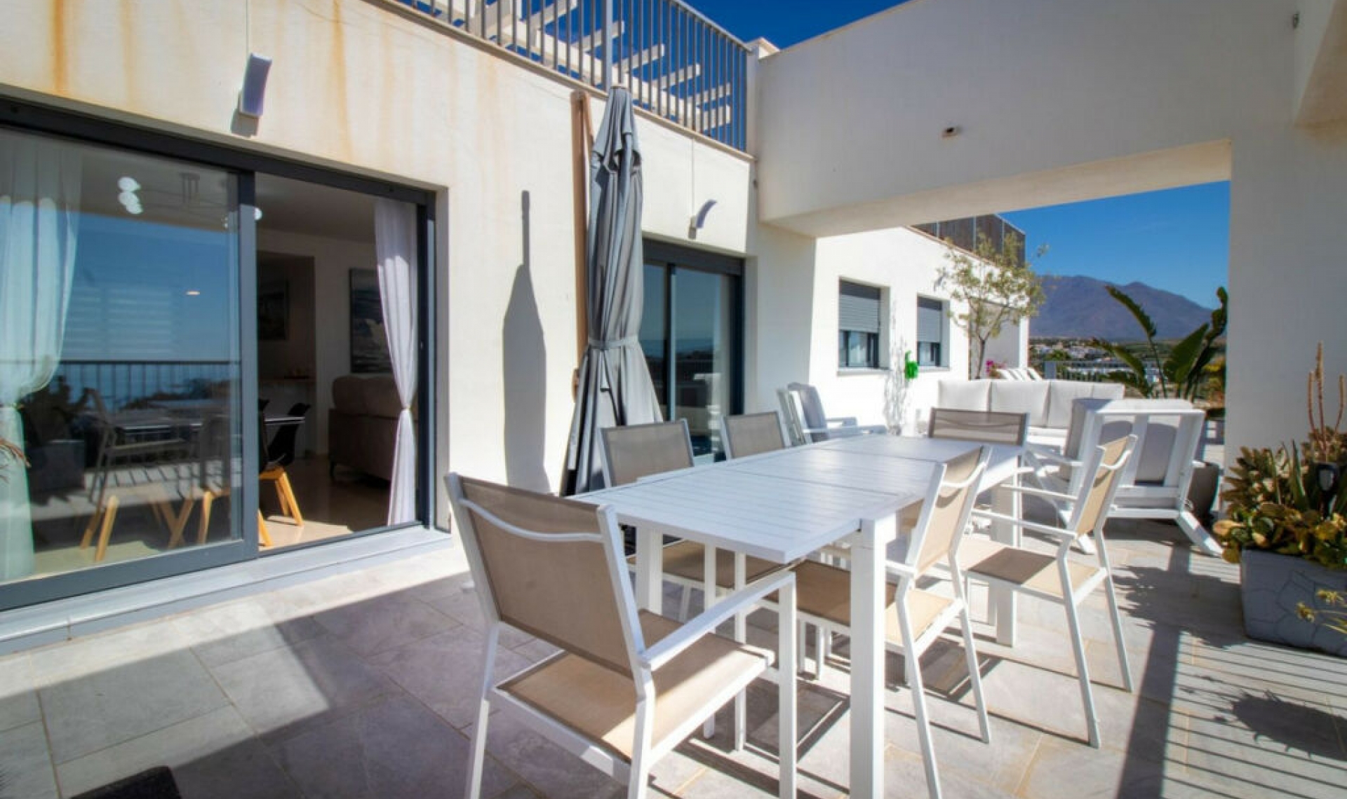 Resale - Apartment -
Casares