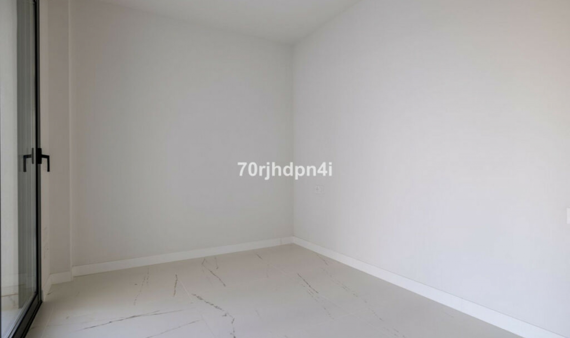 Resale - Apartment -
Casares