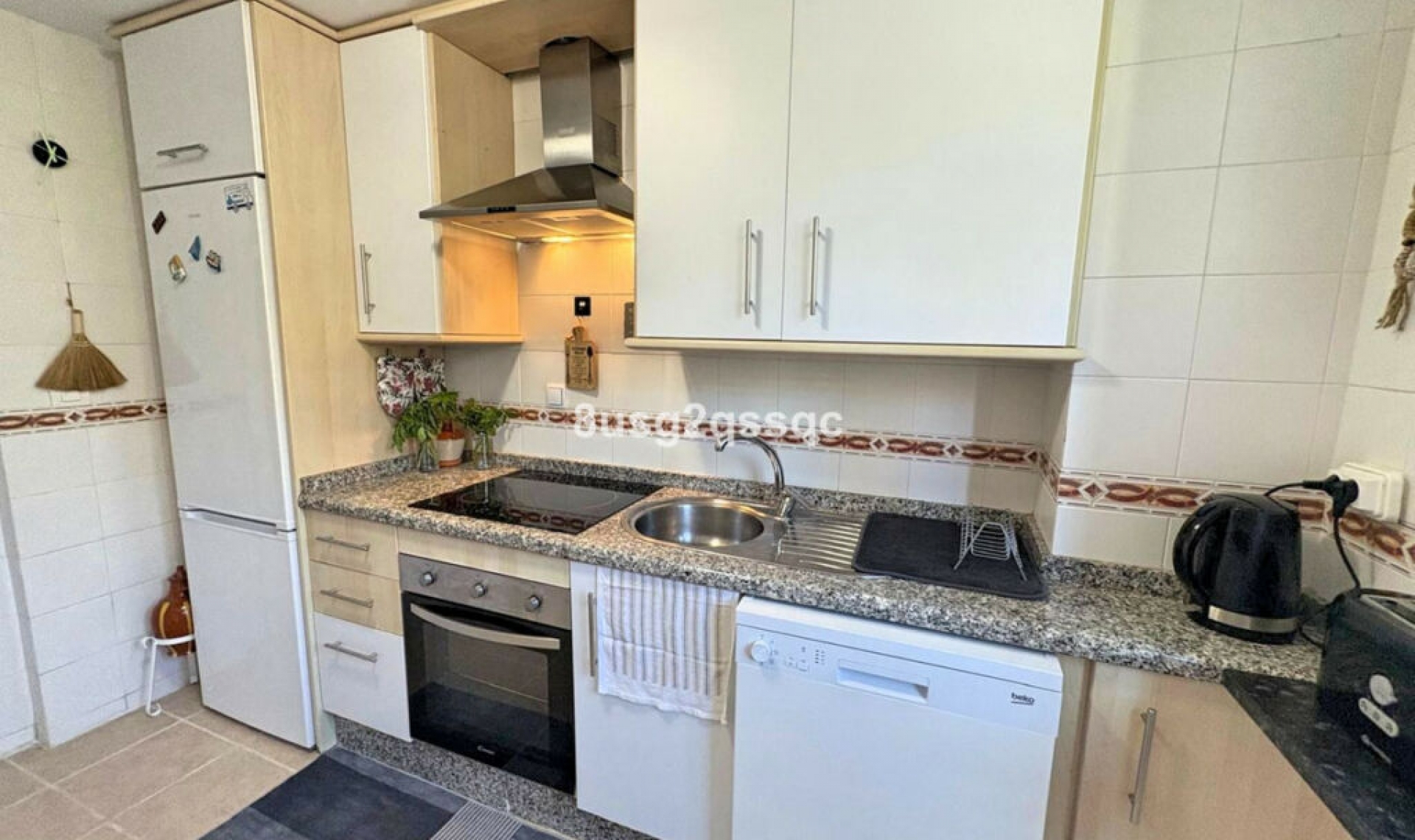 Resale - Apartment -
Casares