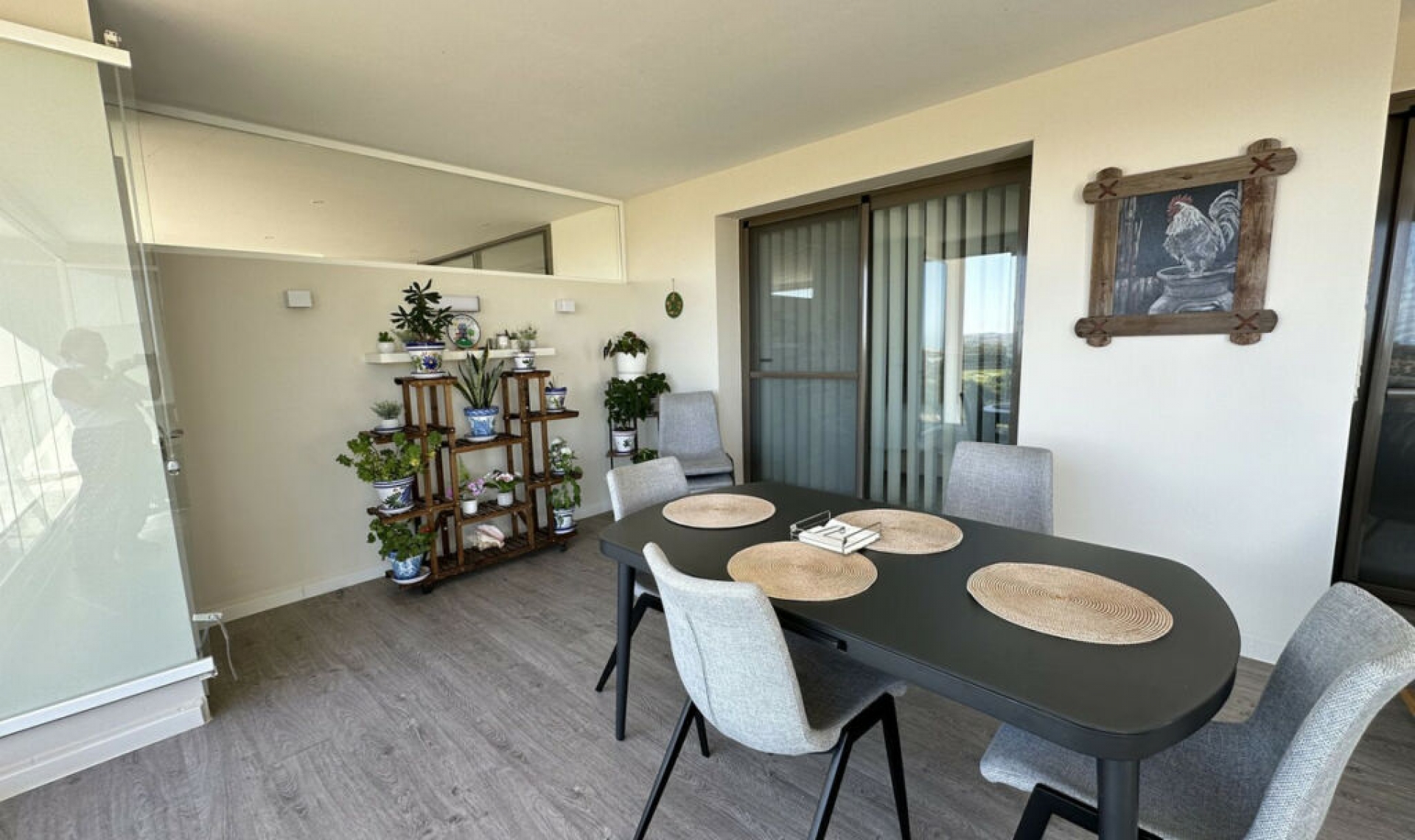 Resale - Apartment -
Casares