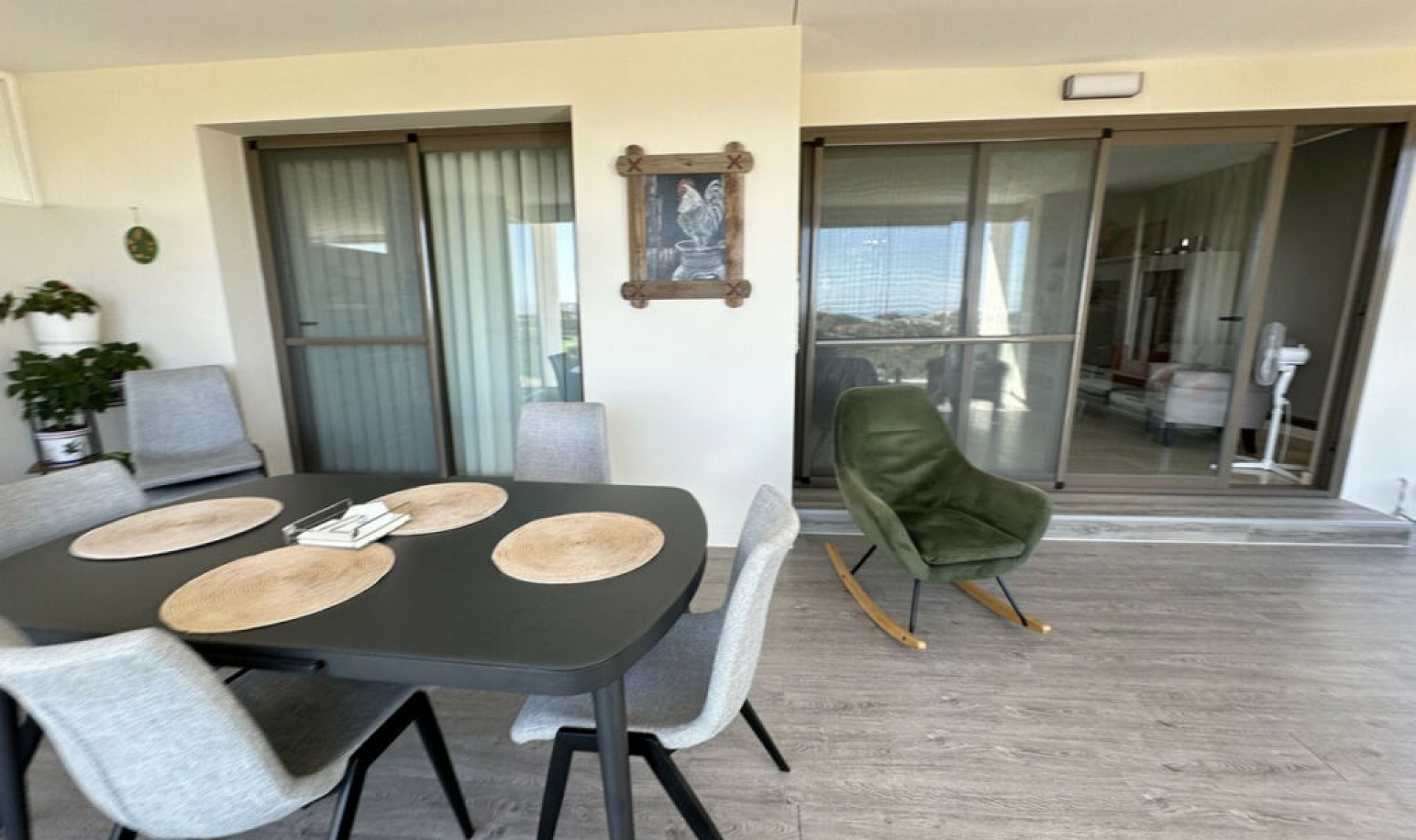 Resale - Apartment -
Casares