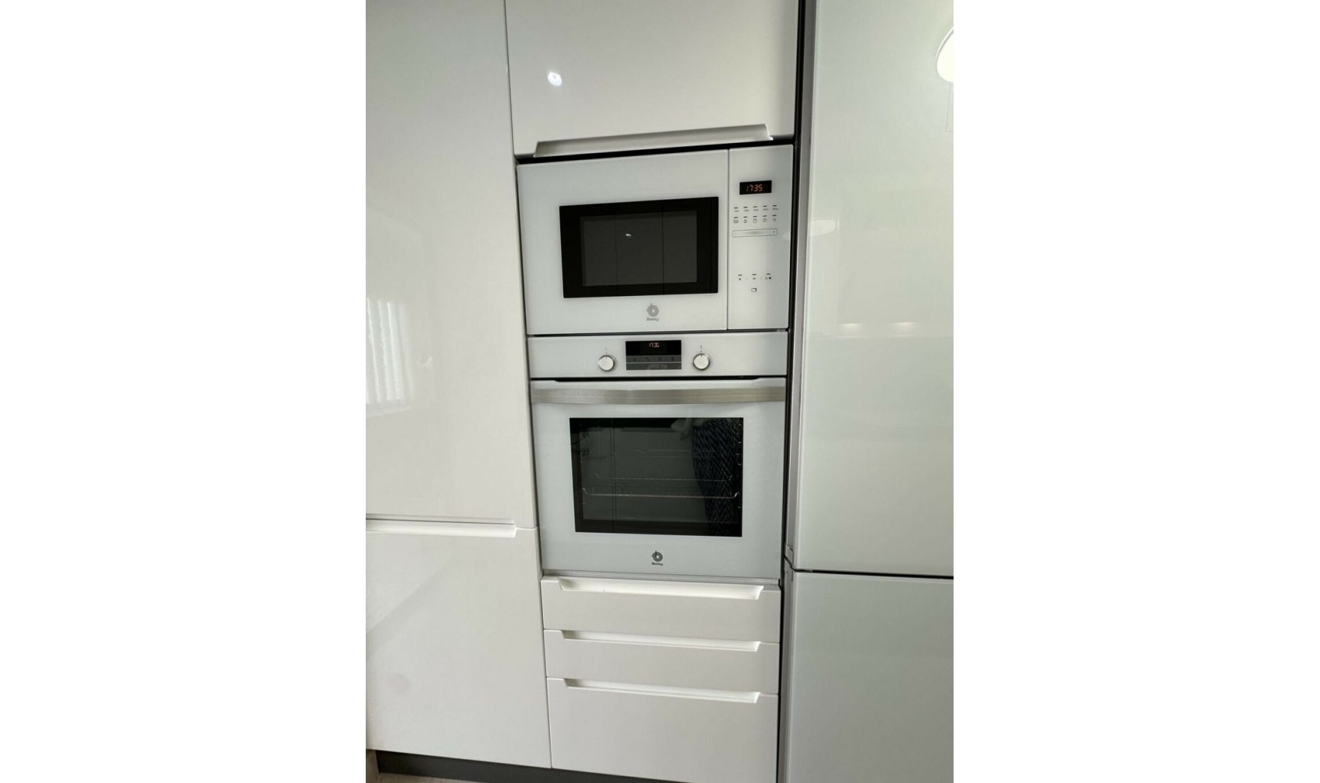 Resale - Apartment -
Casares