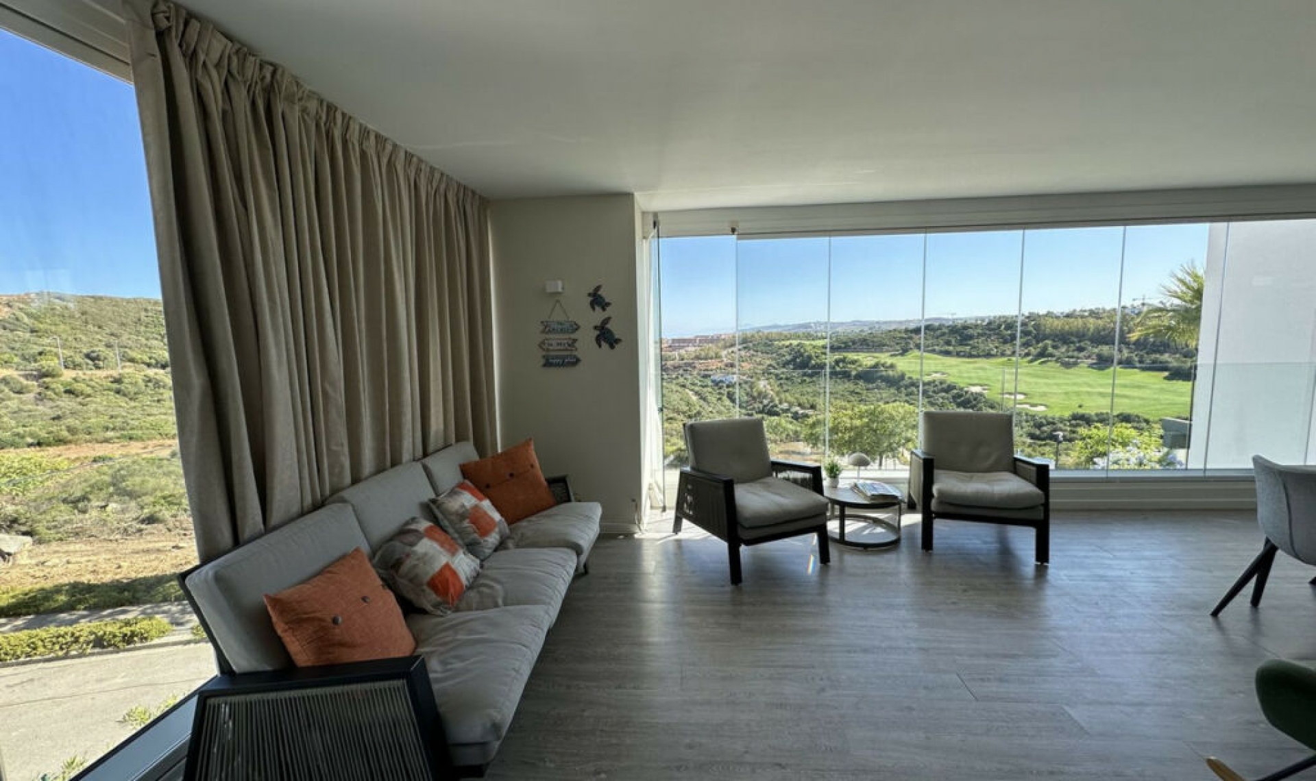 Resale - Apartment -
Casares