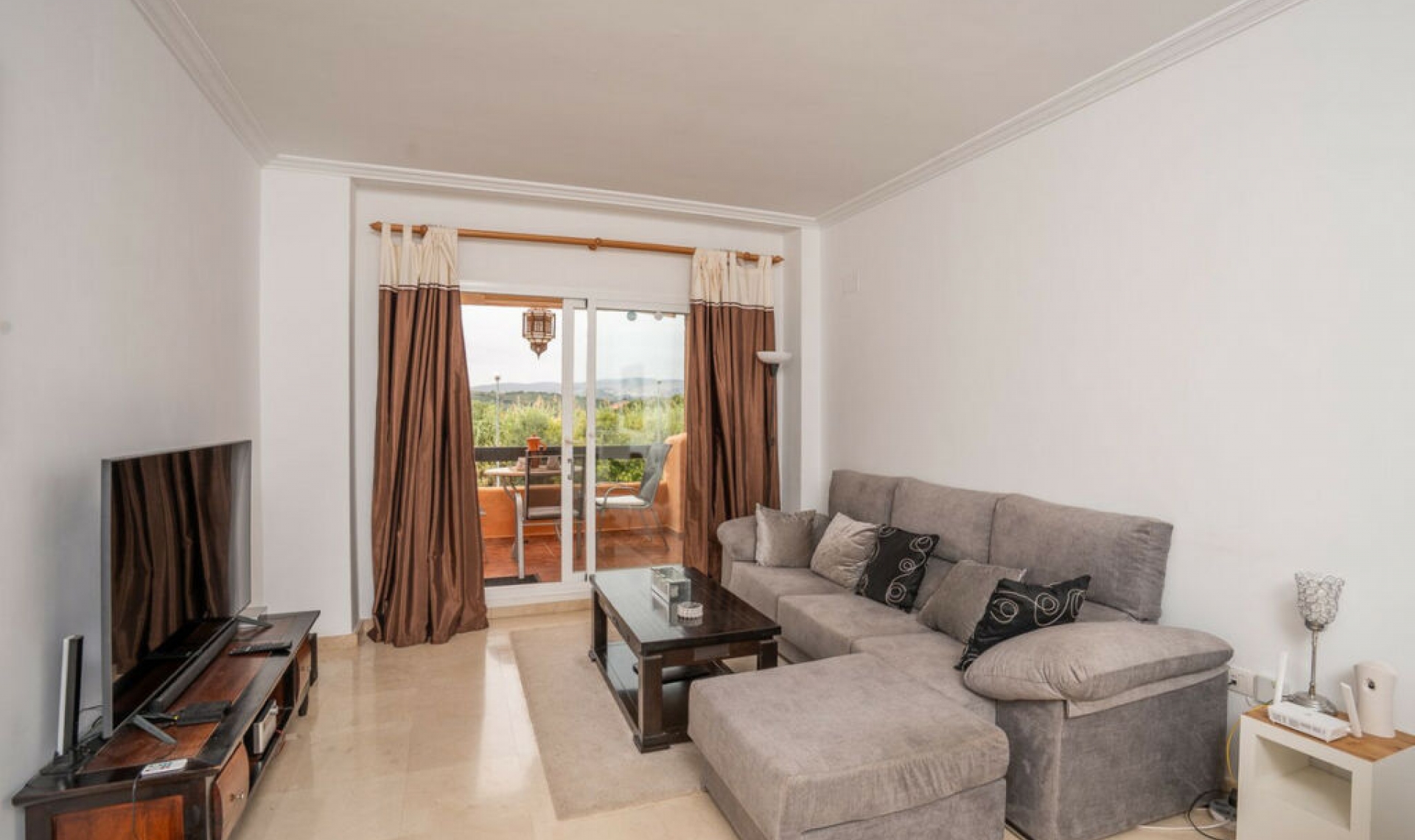 Resale - Apartment -
Casares