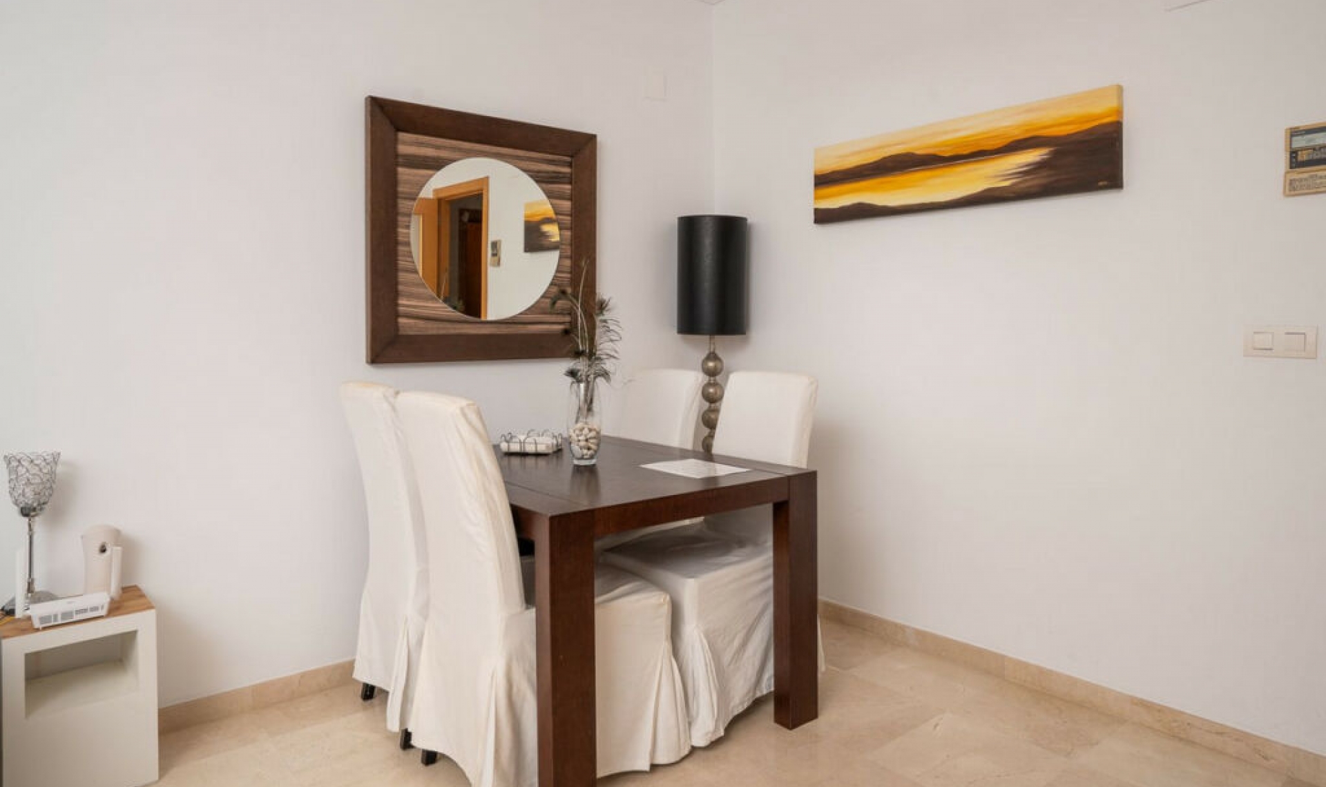 Resale - Apartment -
Casares