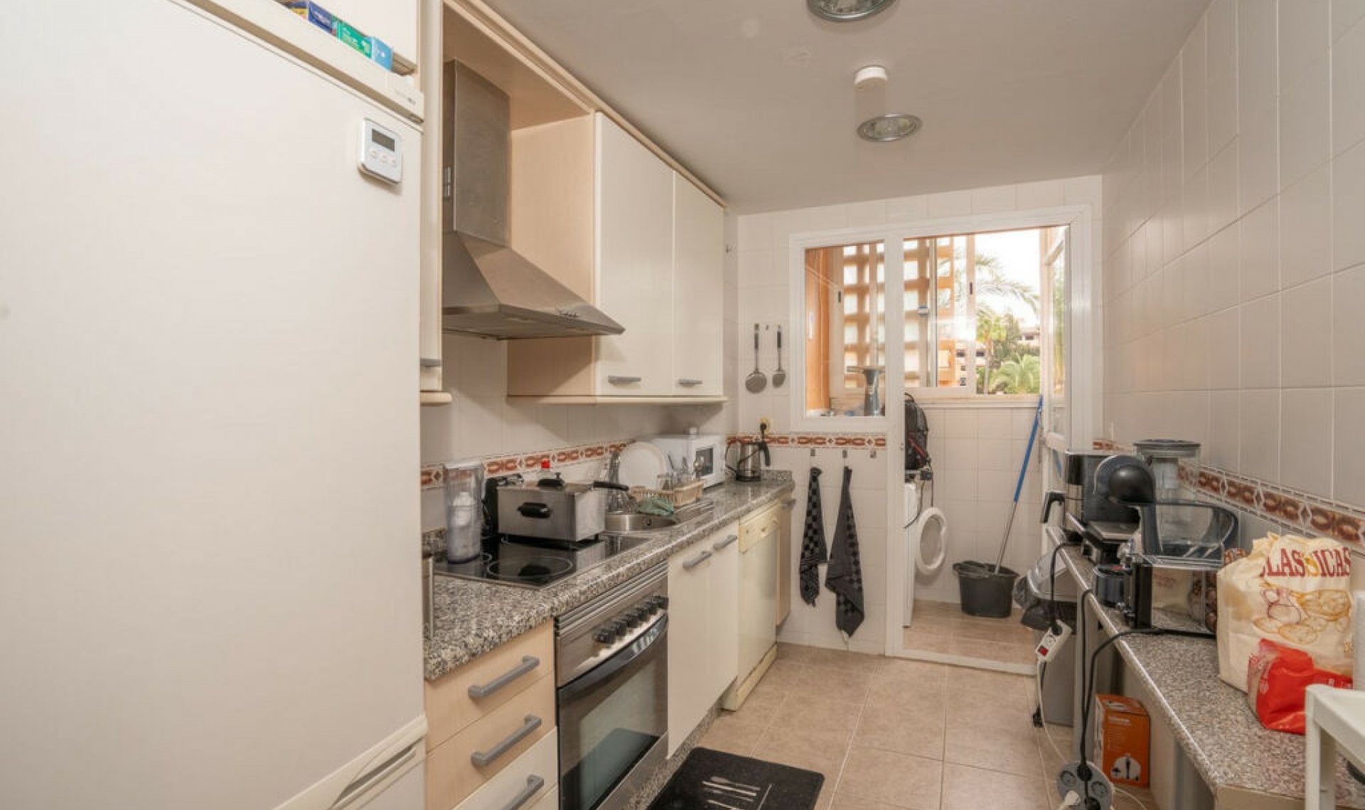 Resale - Apartment -
Casares