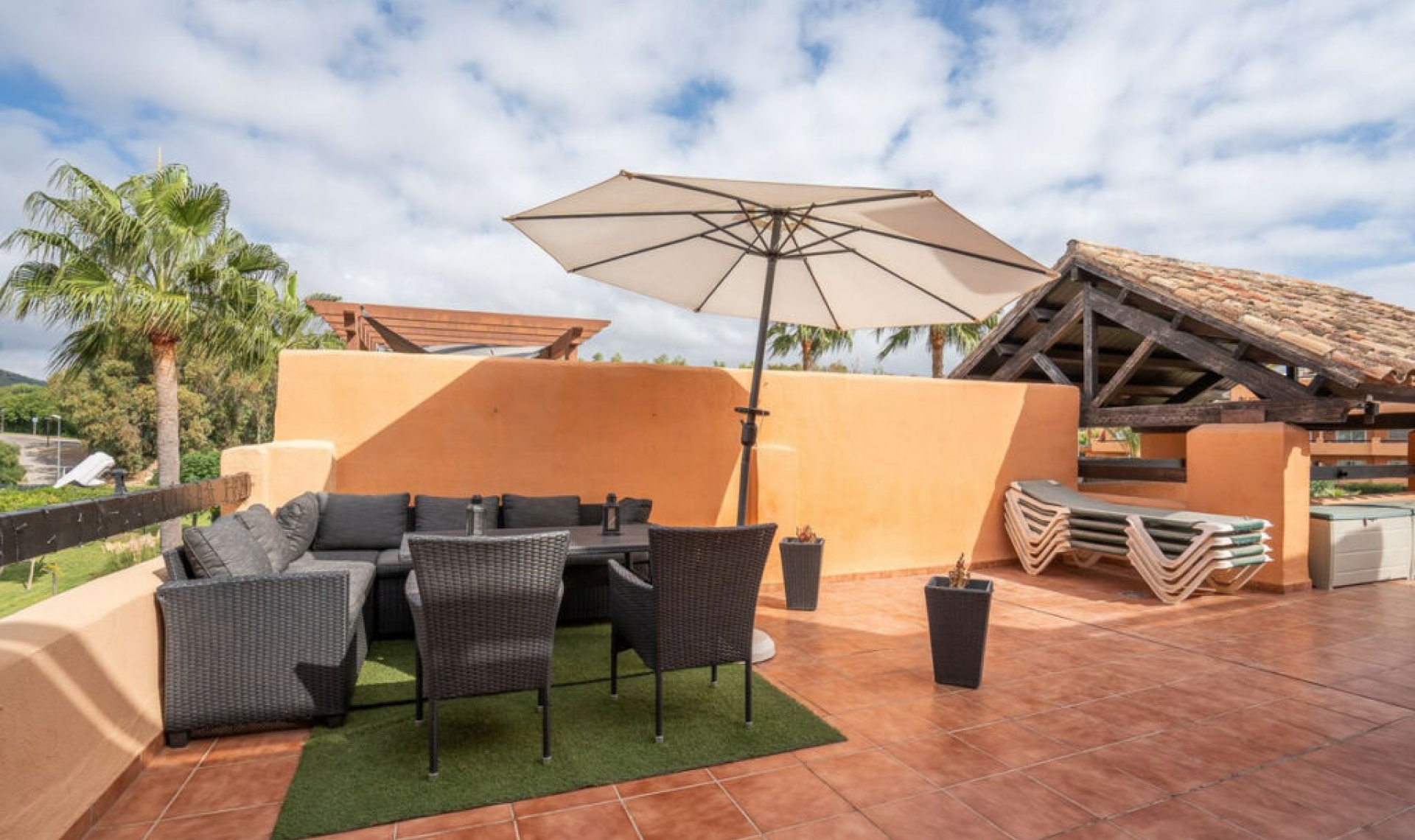 Resale - Apartment -
Casares