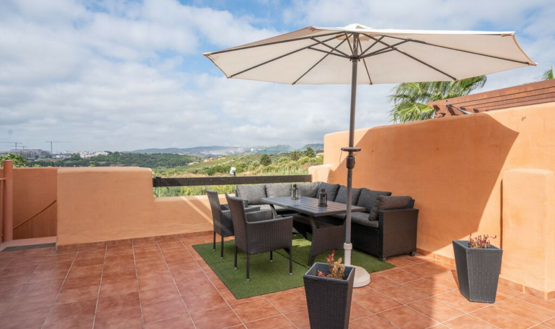 Resale - Apartment -
Casares