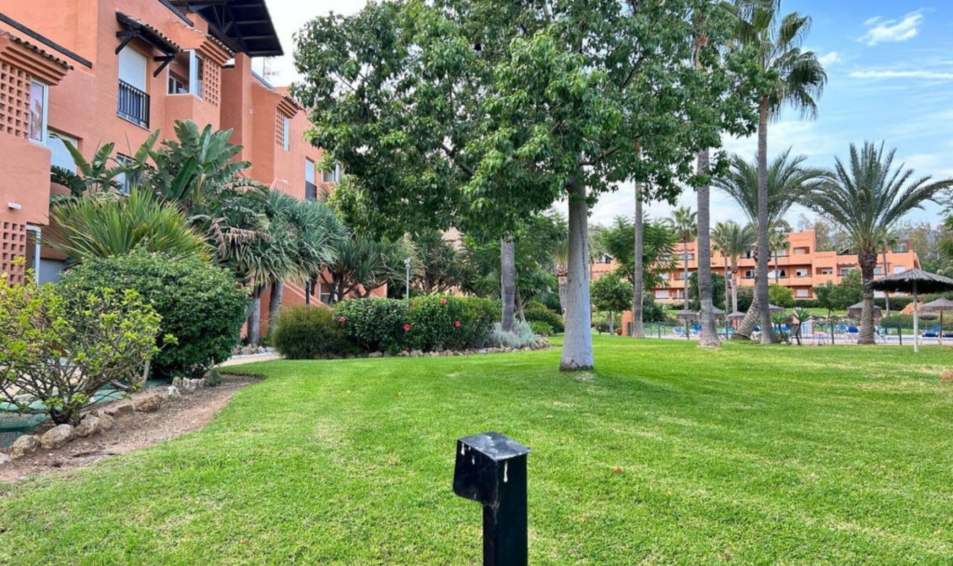 Resale - Apartment -
Casares
