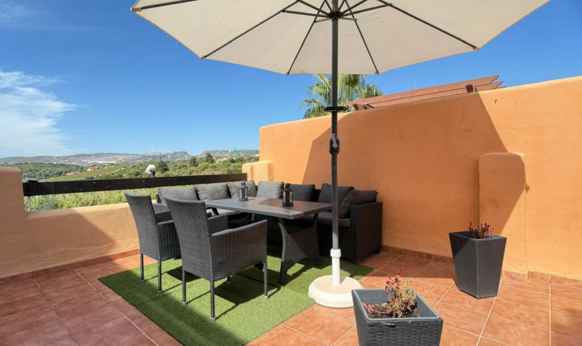 Resale - Apartment -
Casares