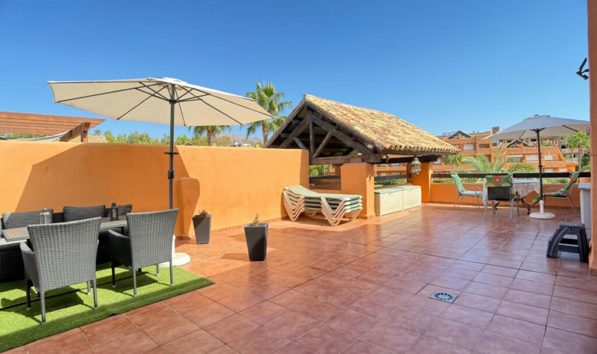 Resale - Apartment -
Casares