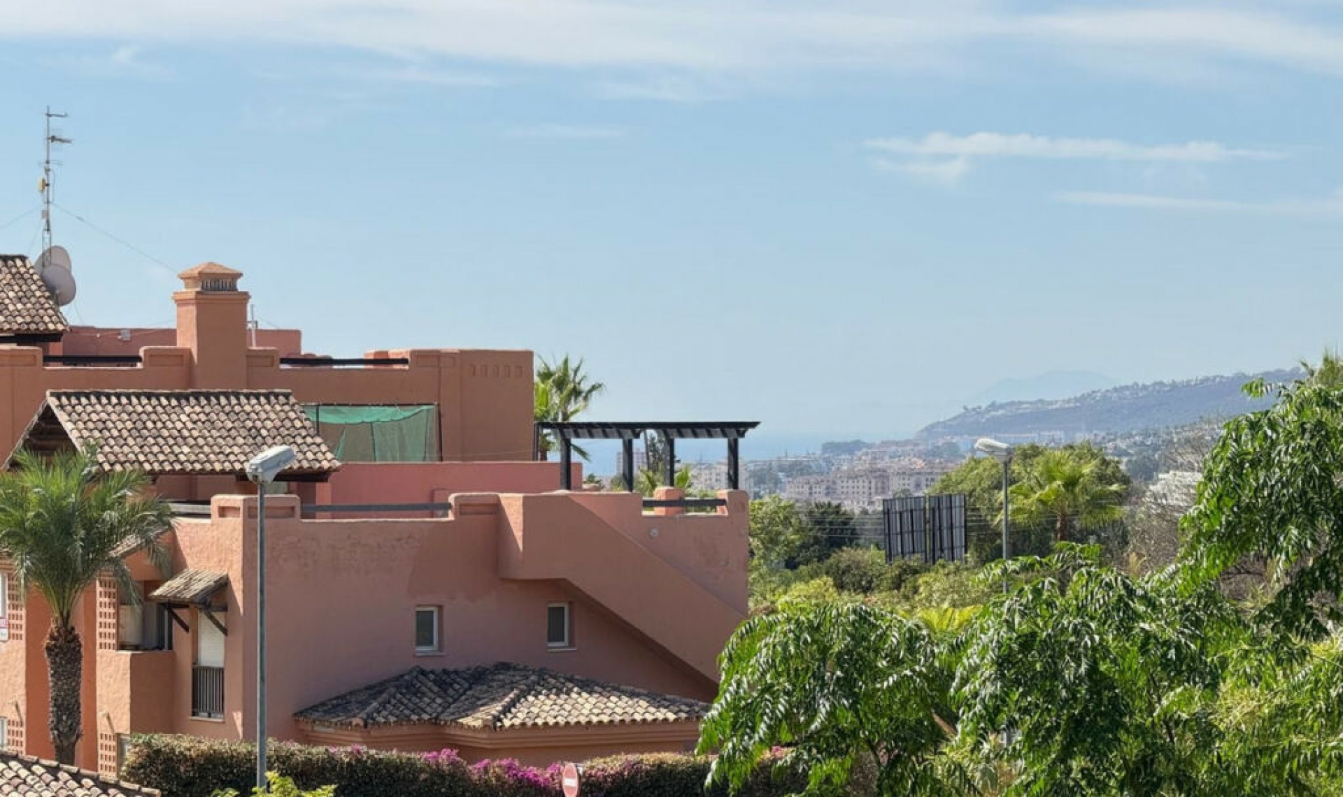 Resale - Apartment -
Casares