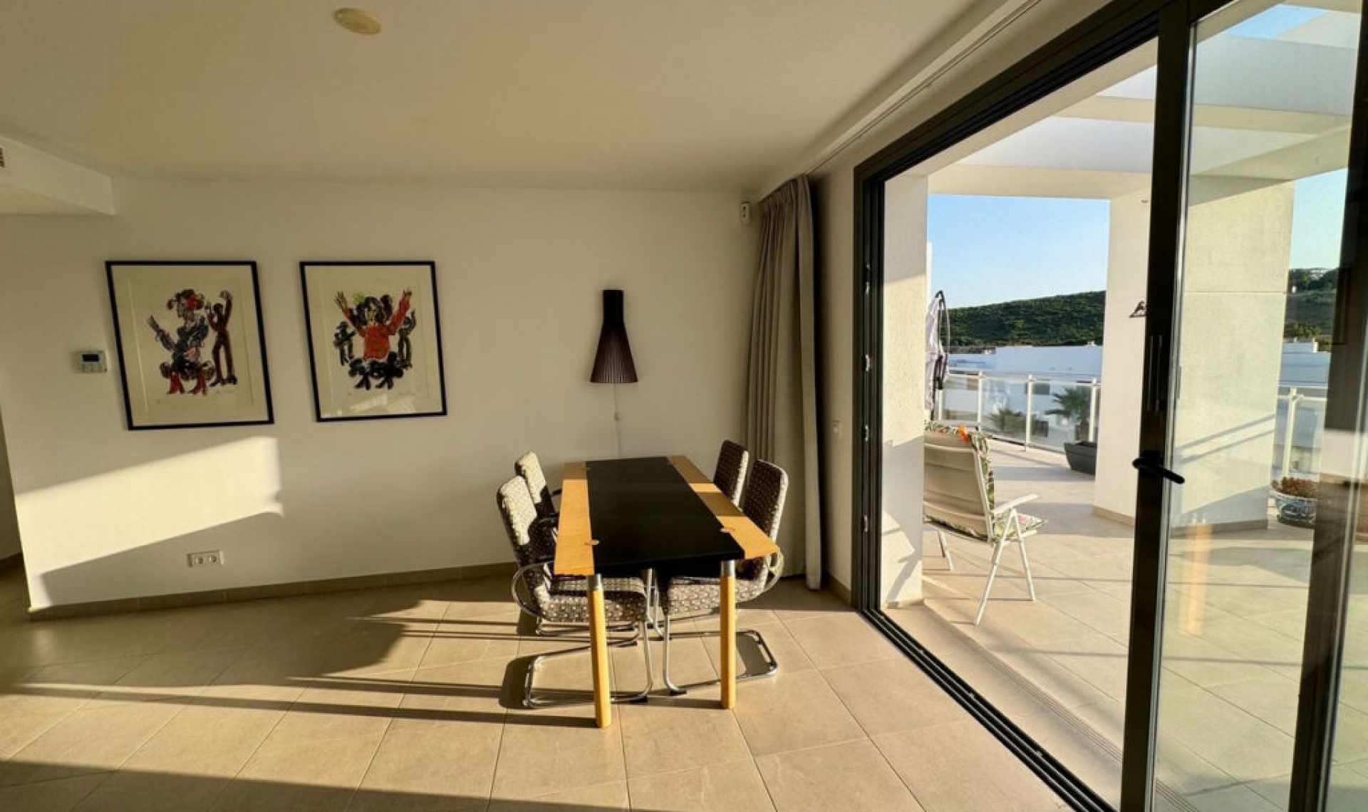 Resale - Apartment -
Casares