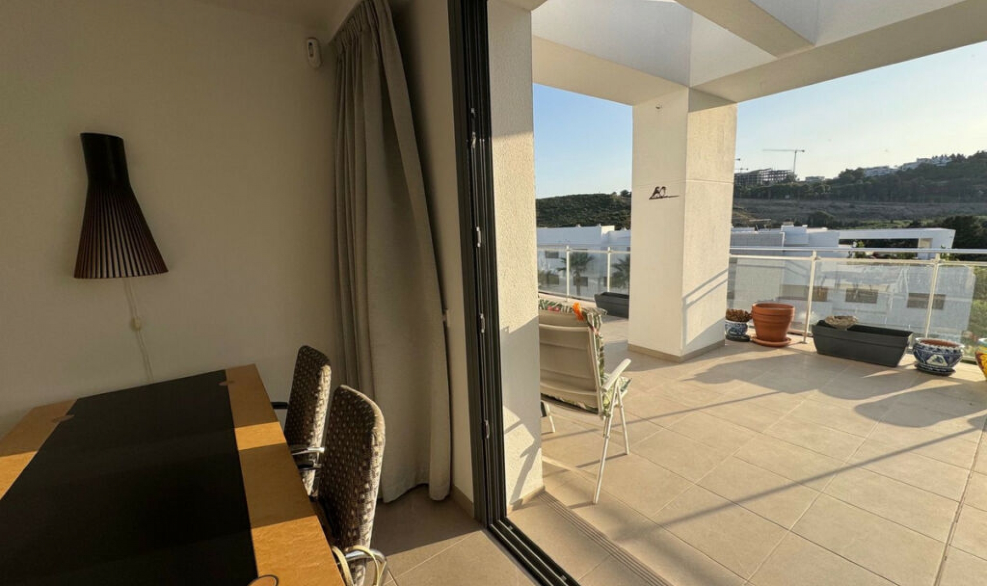 Resale - Apartment -
Casares