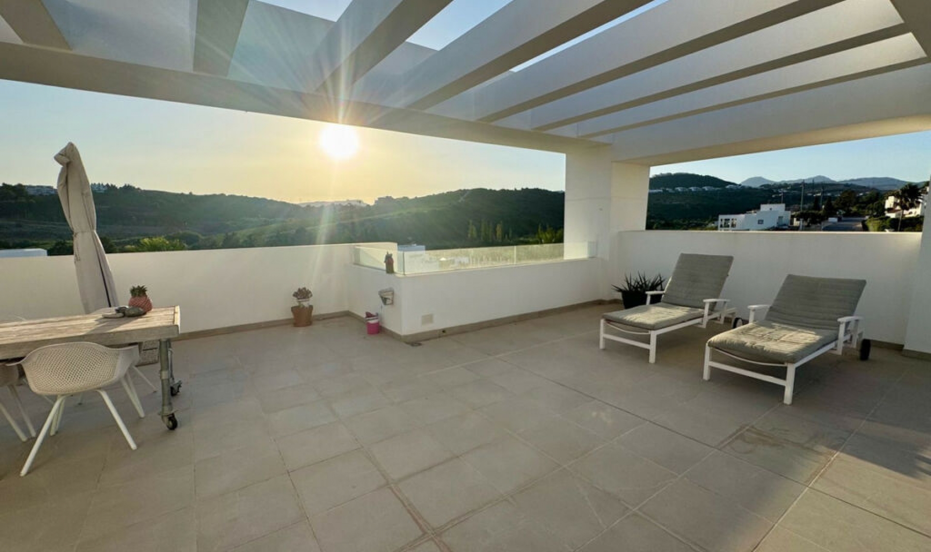 Resale - Apartment -
Casares