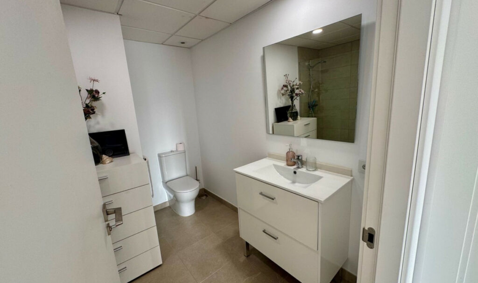 Resale - Apartment -
Casares