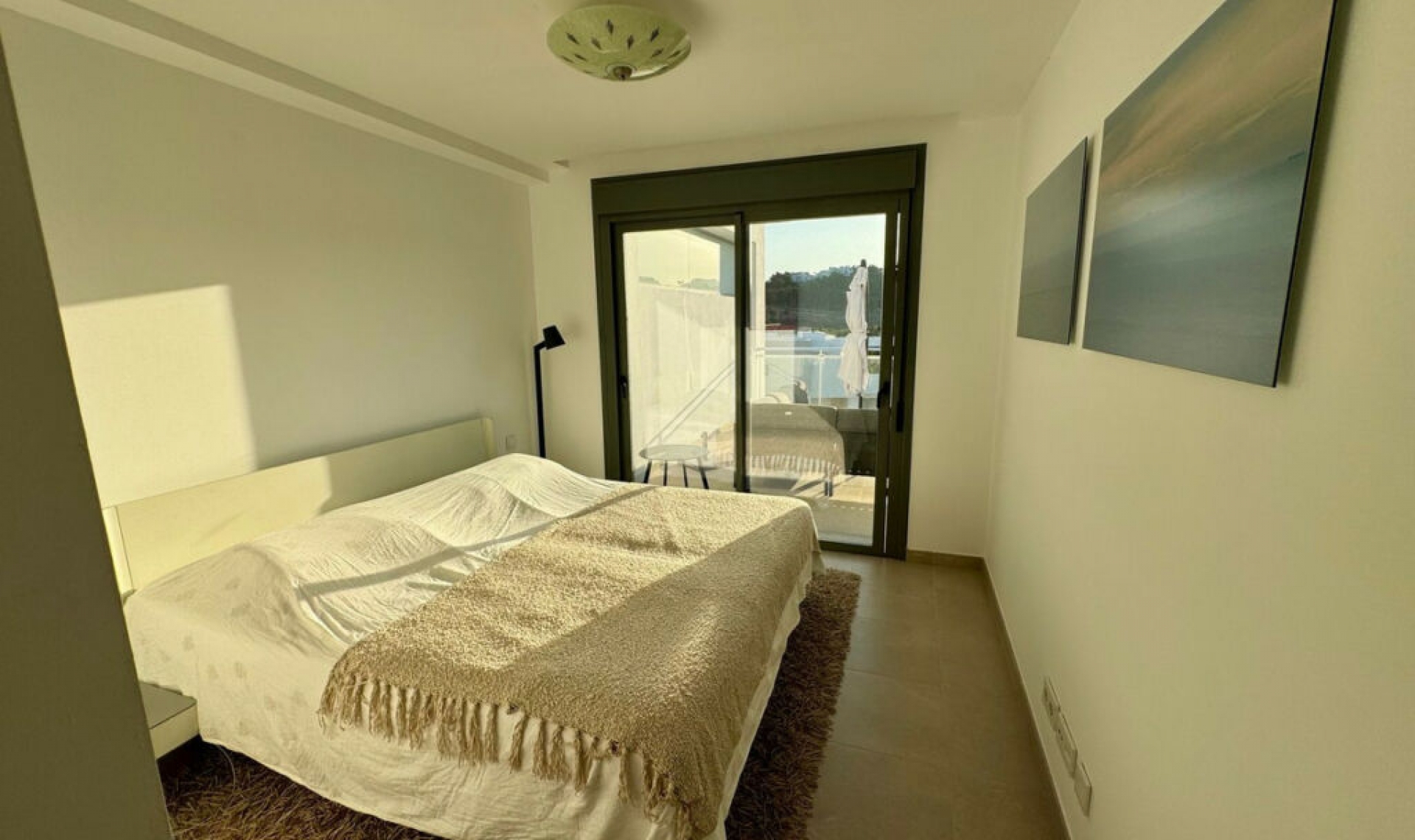 Resale - Apartment -
Casares