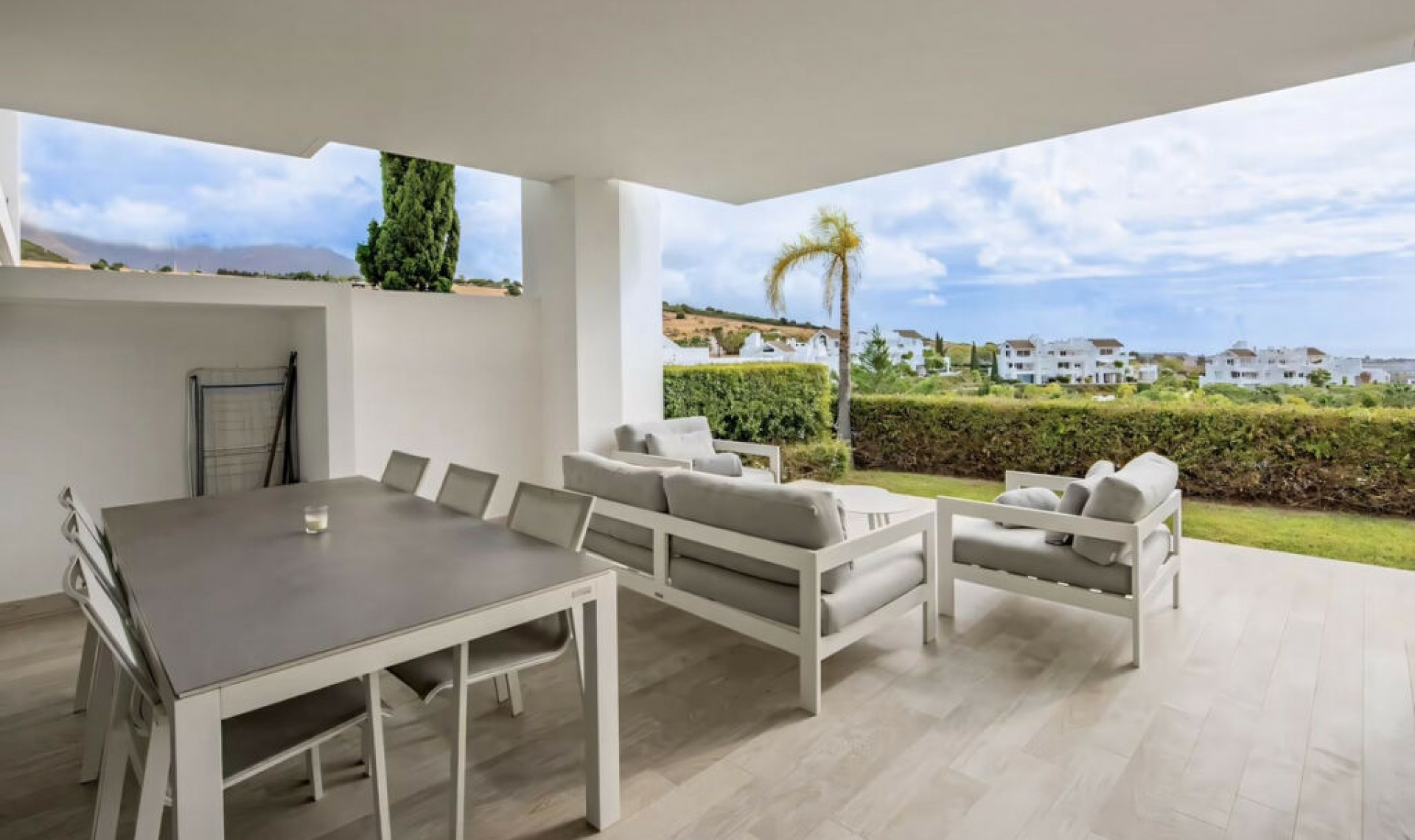 Resale - Apartment -
Casares
