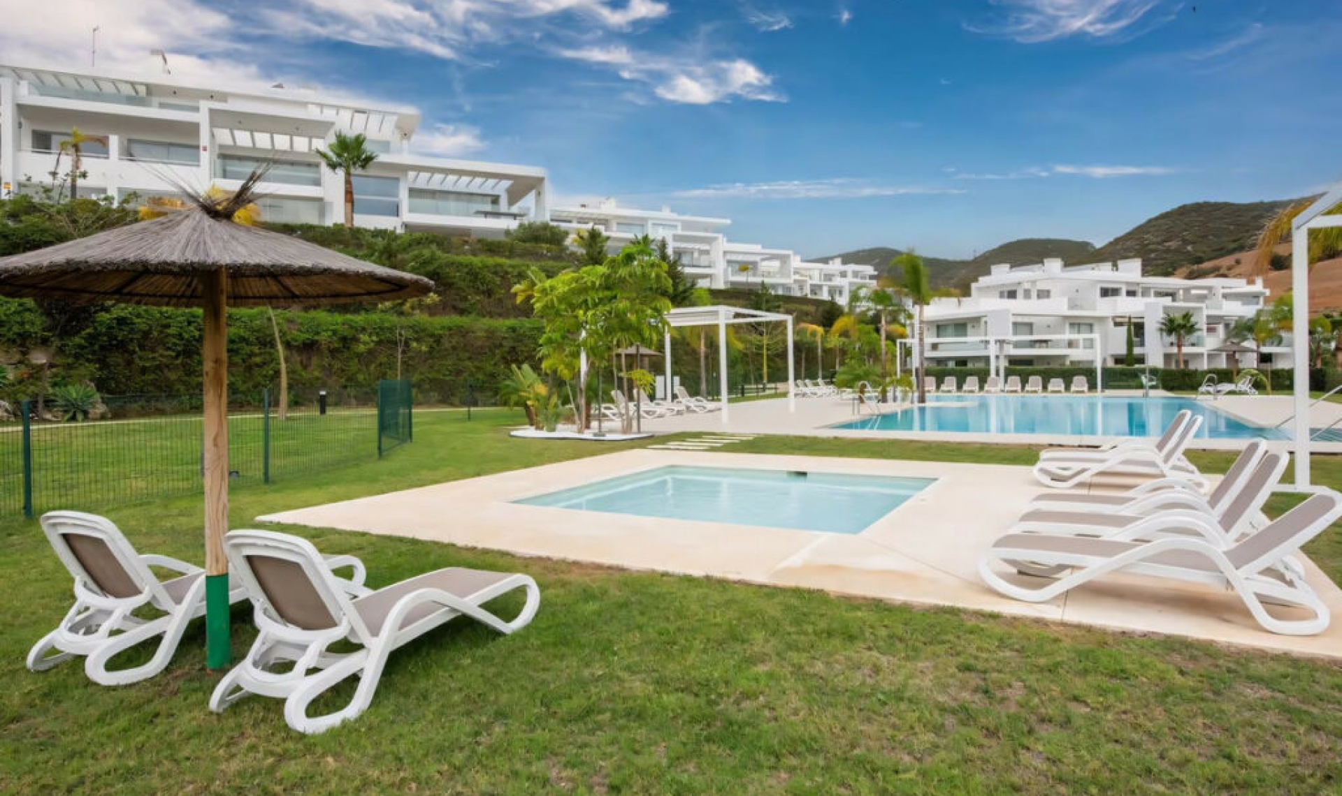 Resale - Apartment -
Casares