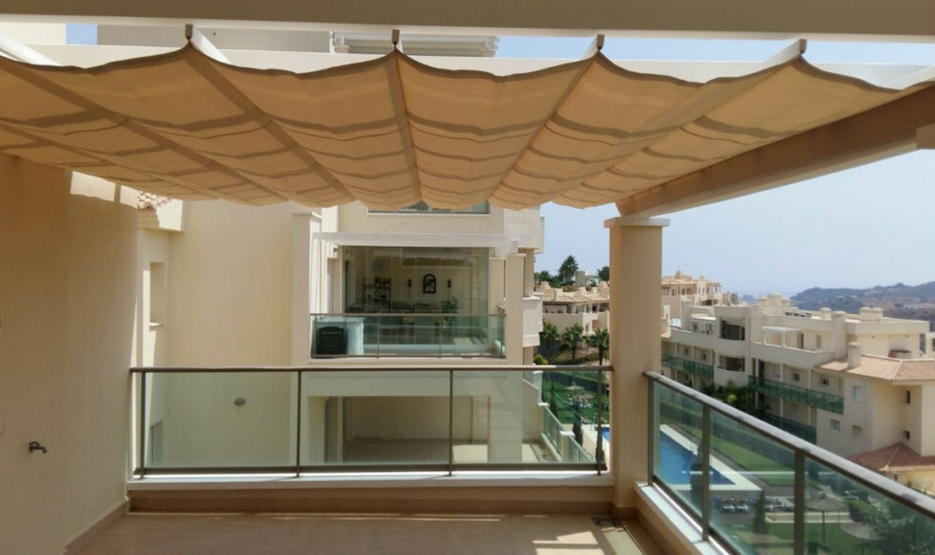 Resale - Apartment -
Cerros del Aguila