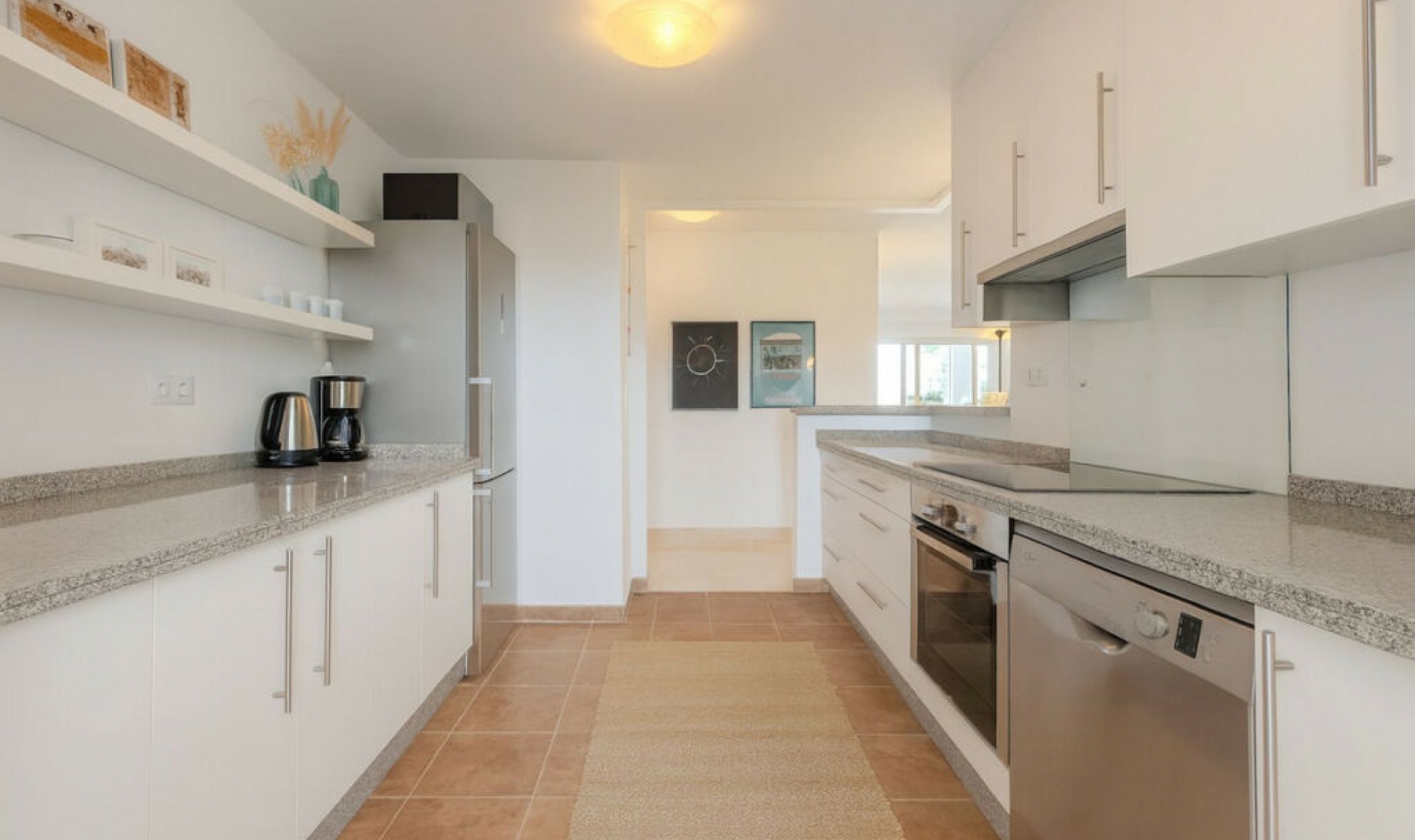 Resale - Apartment -
Cerros del Aguila