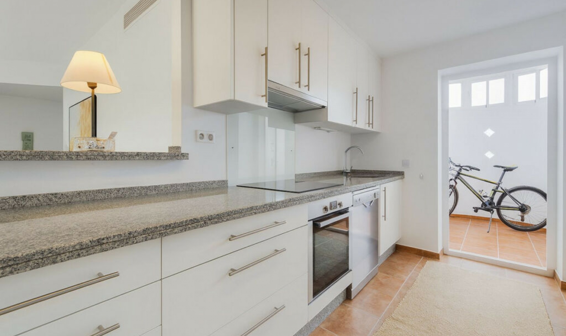 Resale - Apartment -
Cerros del Aguila