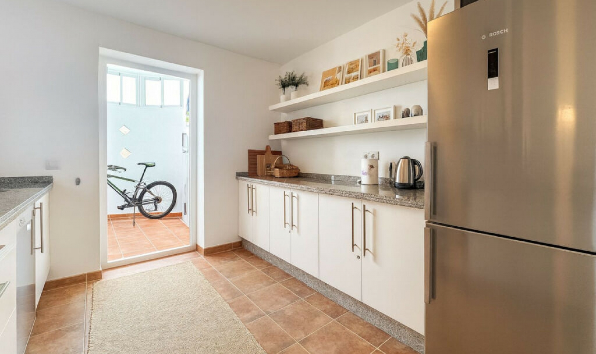 Resale - Apartment -
Cerros del Aguila