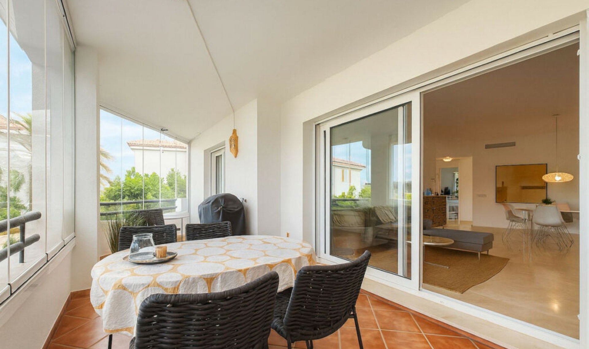 Resale - Apartment -
Cerros del Aguila