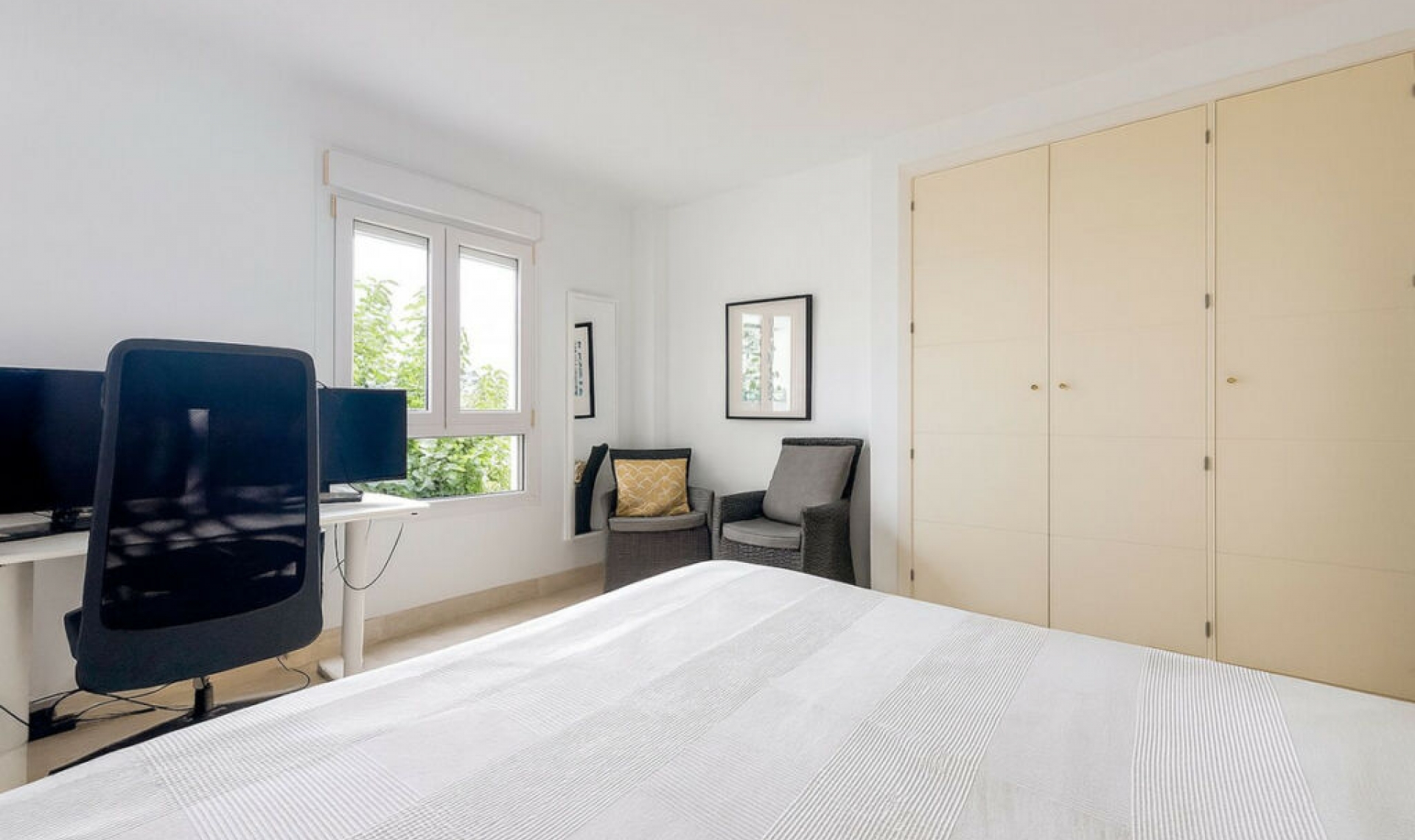 Resale - Apartment -
Cerros del Aguila