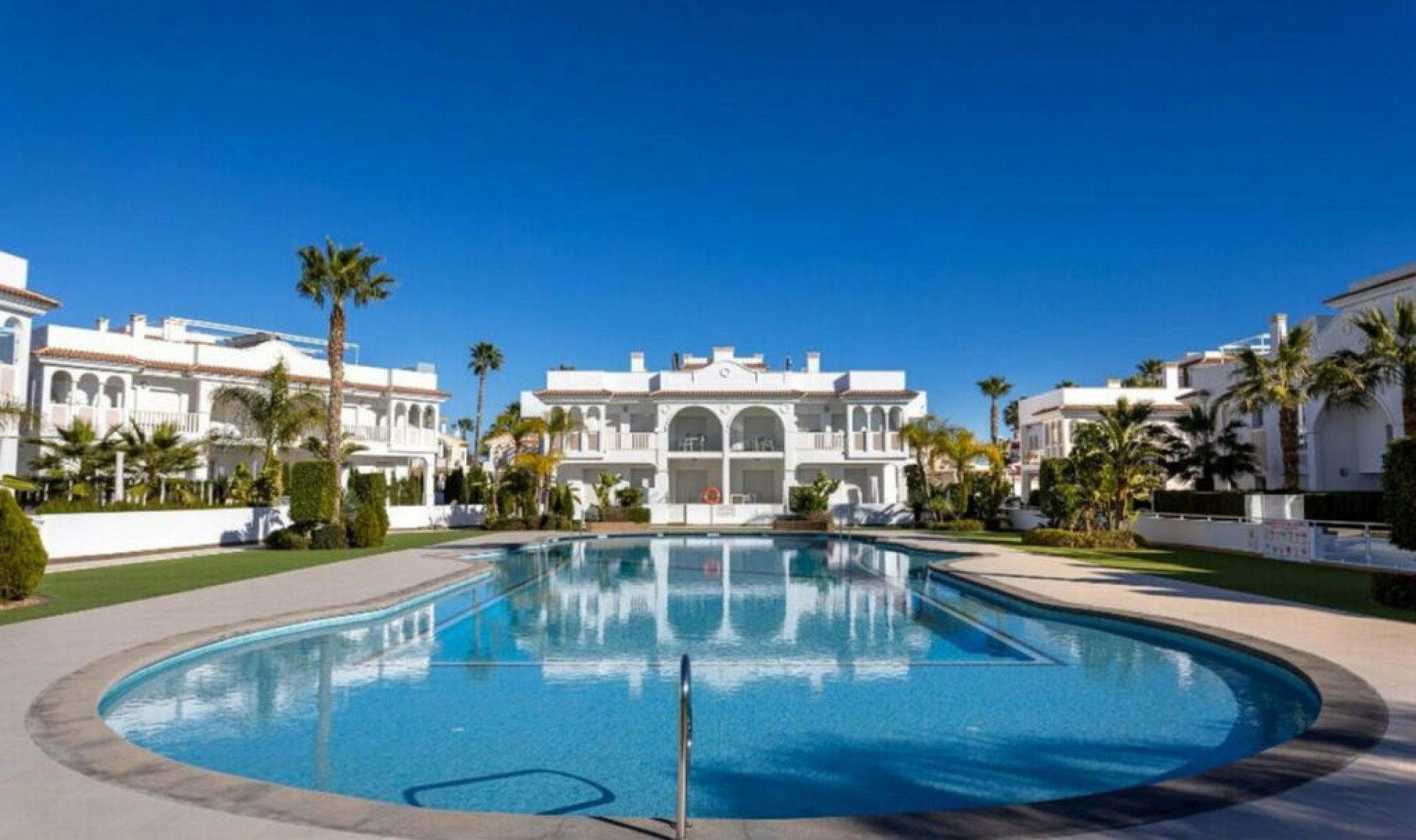 Resale - Apartment -
Ciudad Quesada