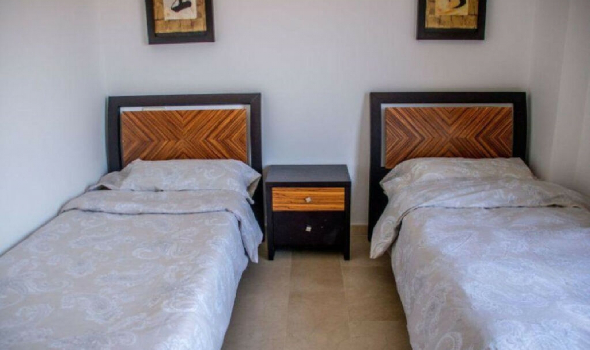 Resale - Apartment -
Costalita