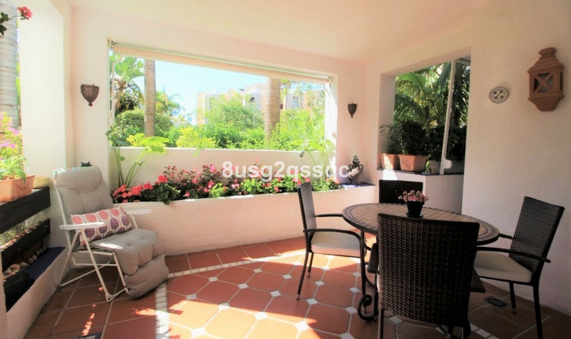 Resale - Apartment -
Costalita