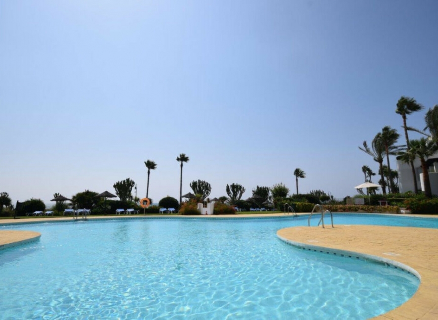 Resale - Apartment -
Costalita