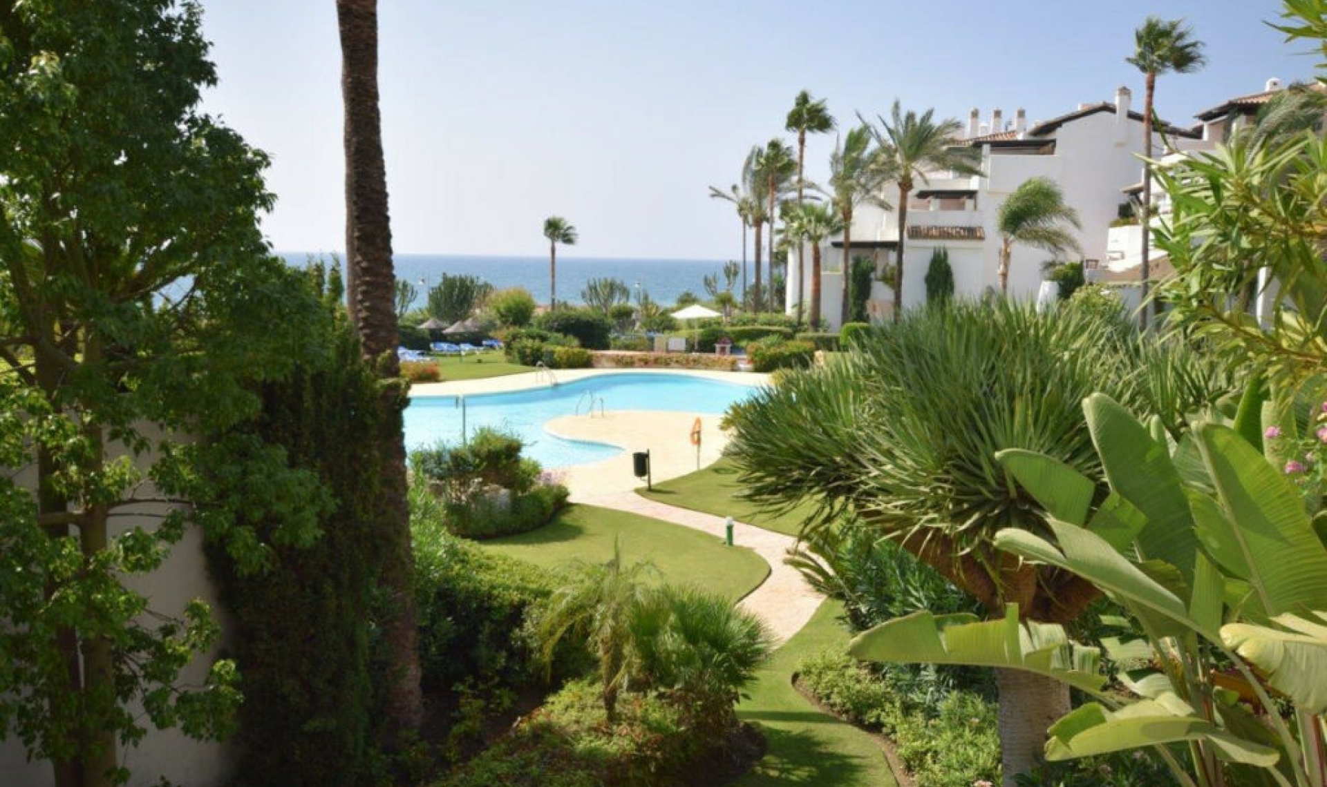 Resale - Apartment -
Costalita