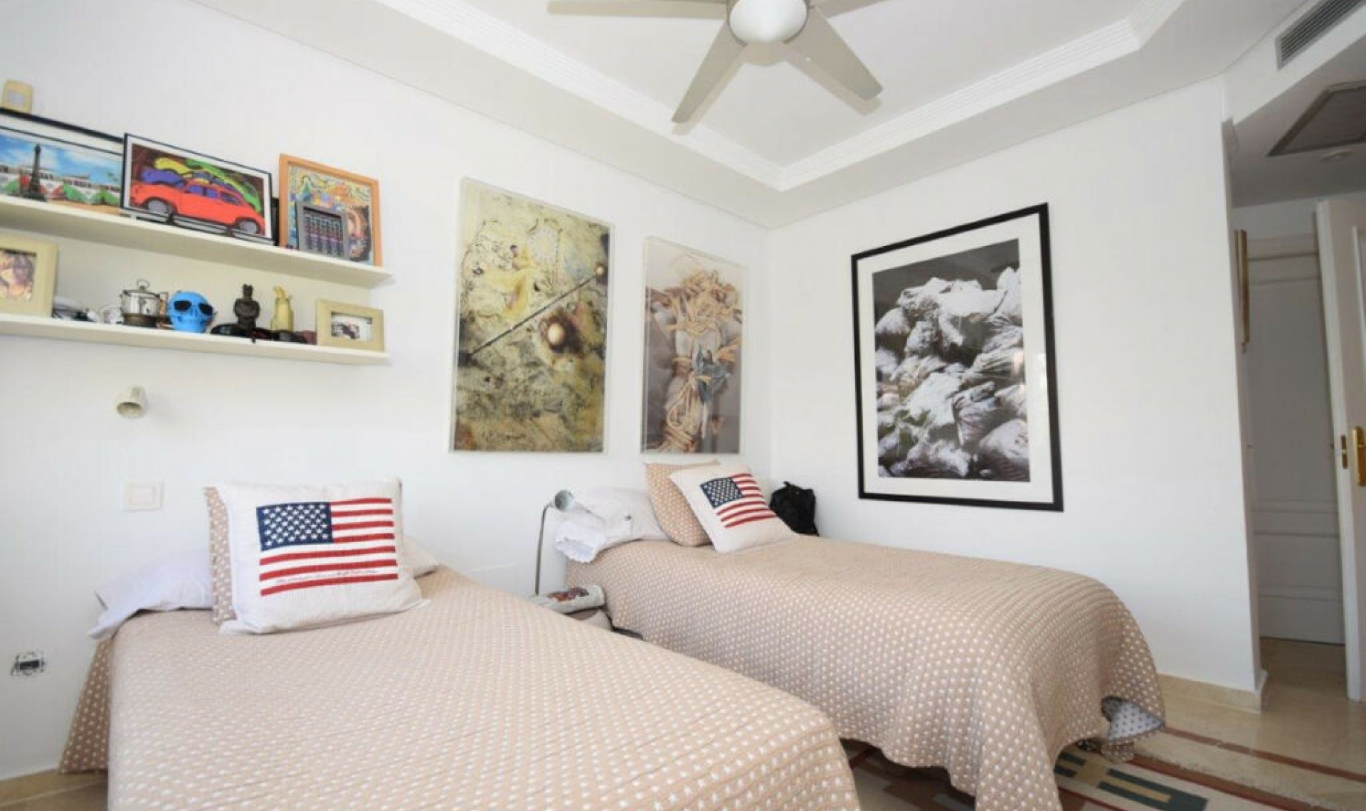 Resale - Apartment -
Costalita