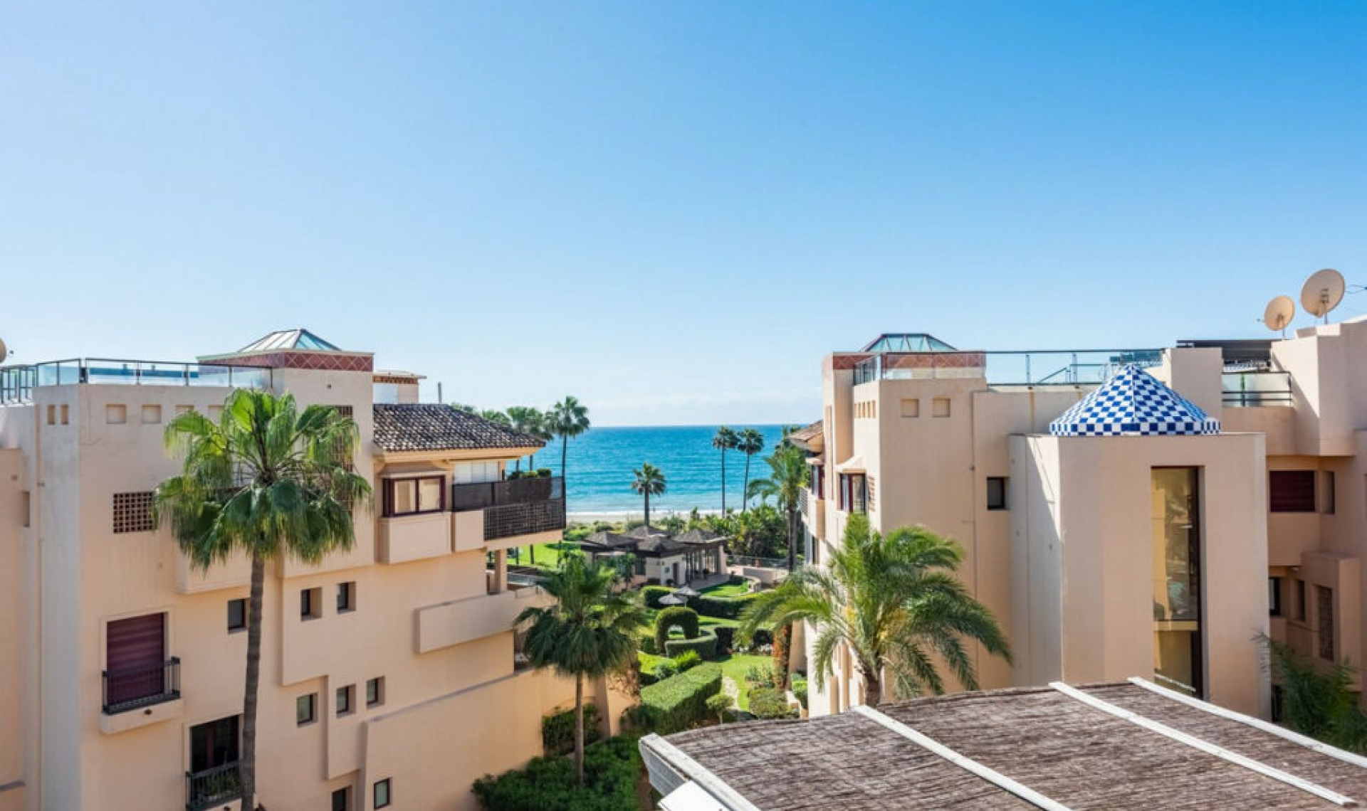 Resale - Apartment -
Costalita